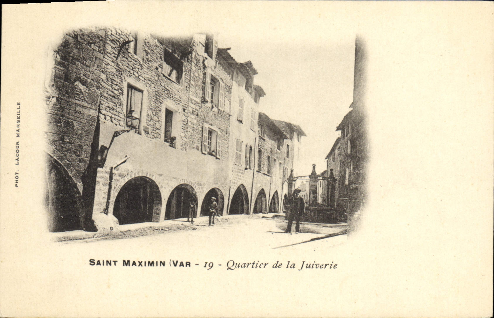 VINTAGE POSTCARD Jewish Judaica Holy Maximin District of Juiverie