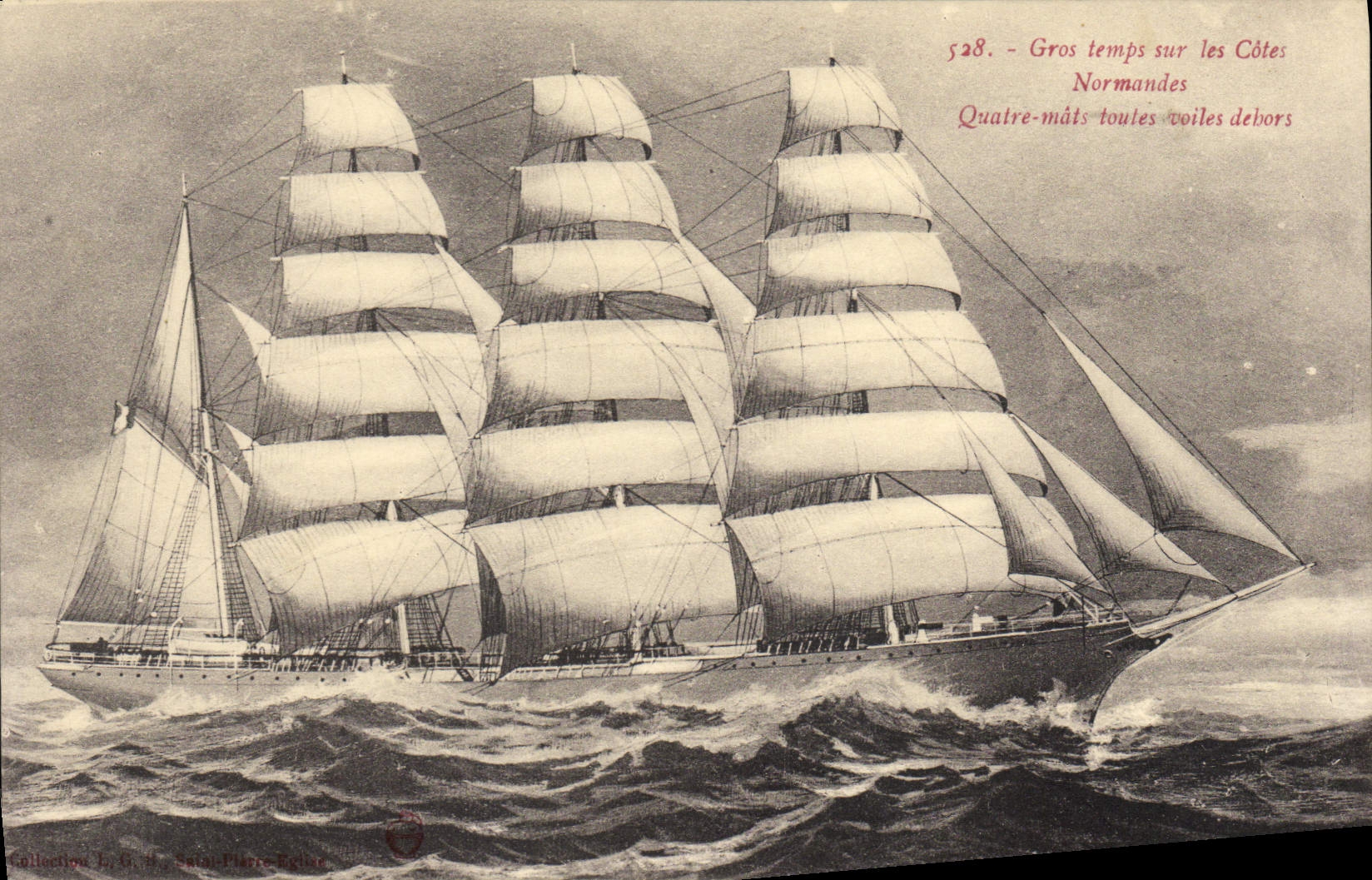 CPA Bateau Voilier Gros temps sur les cotes normandes Quatre mats toutes voiles dehors