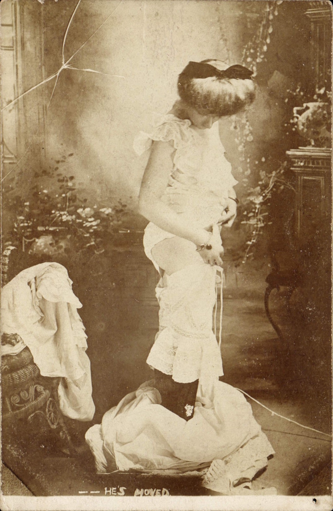 VINTAGE POSTCARD Erotic Woman He' S moved