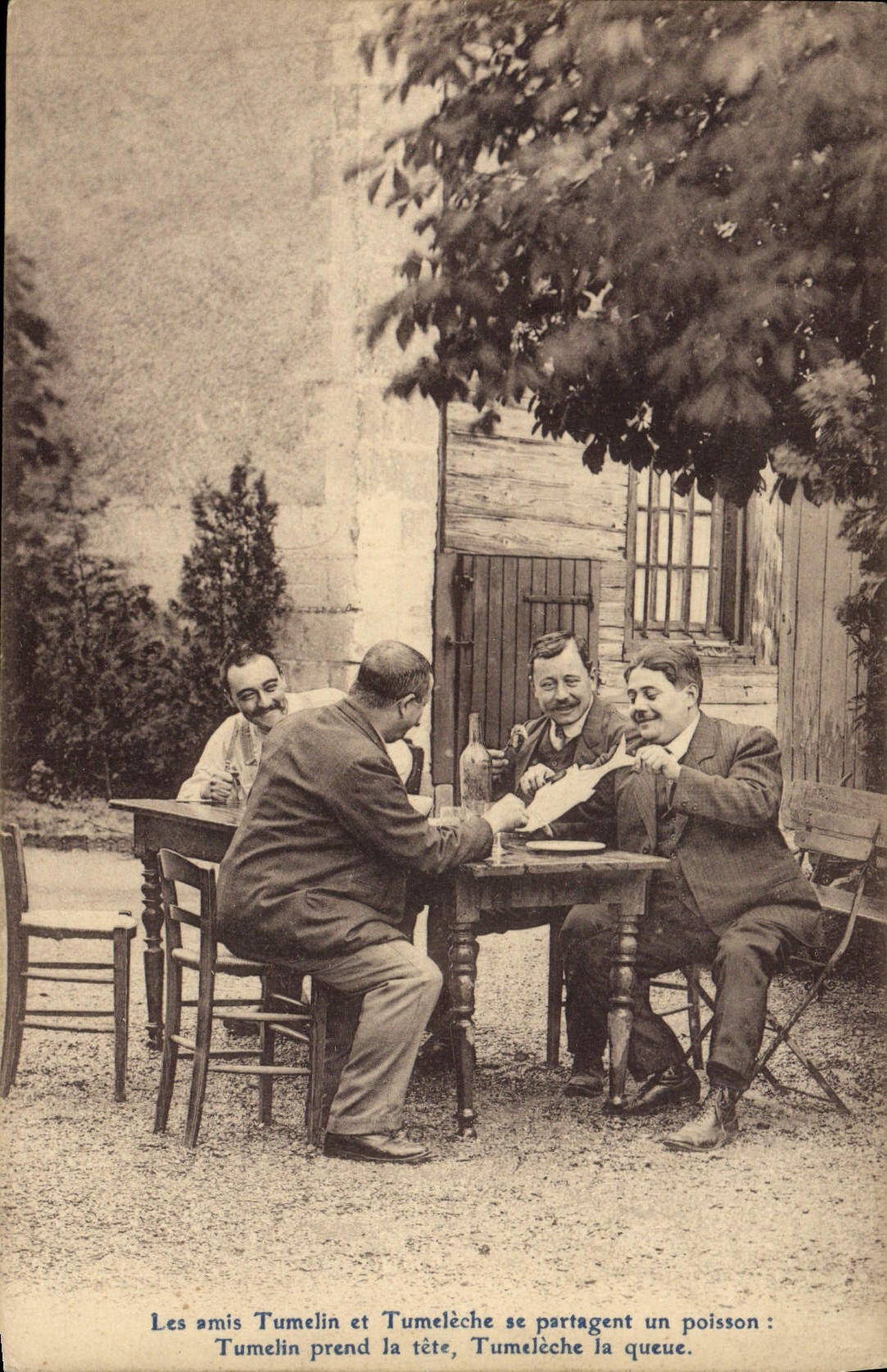 VINTAGE POSTCARD Love the friends Tumerlin and Tumeleche share a Poisson fish