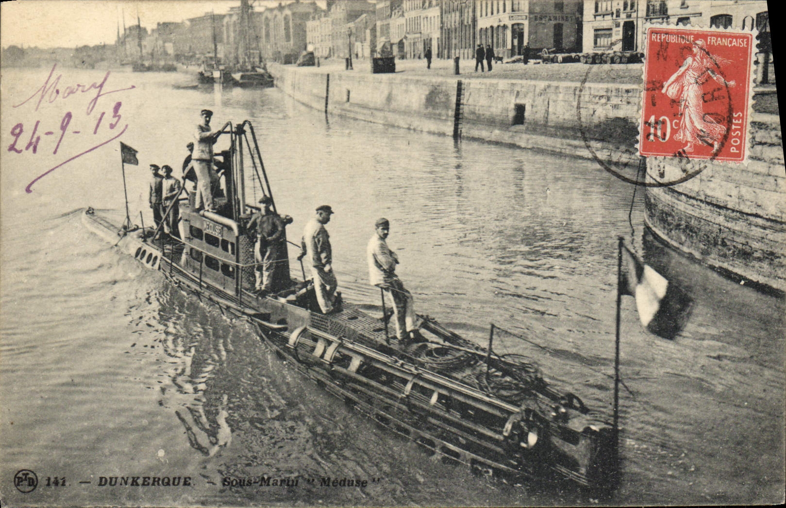 VINTAGE POSTCARD Boat Underwater Submarine Dunkirk Jellyfish