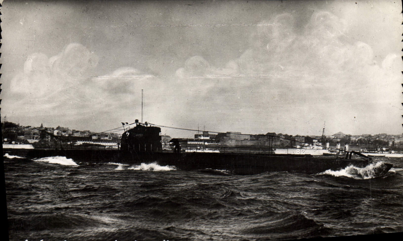 CPA Bateau Sous marin Sous-marin Amphitrite