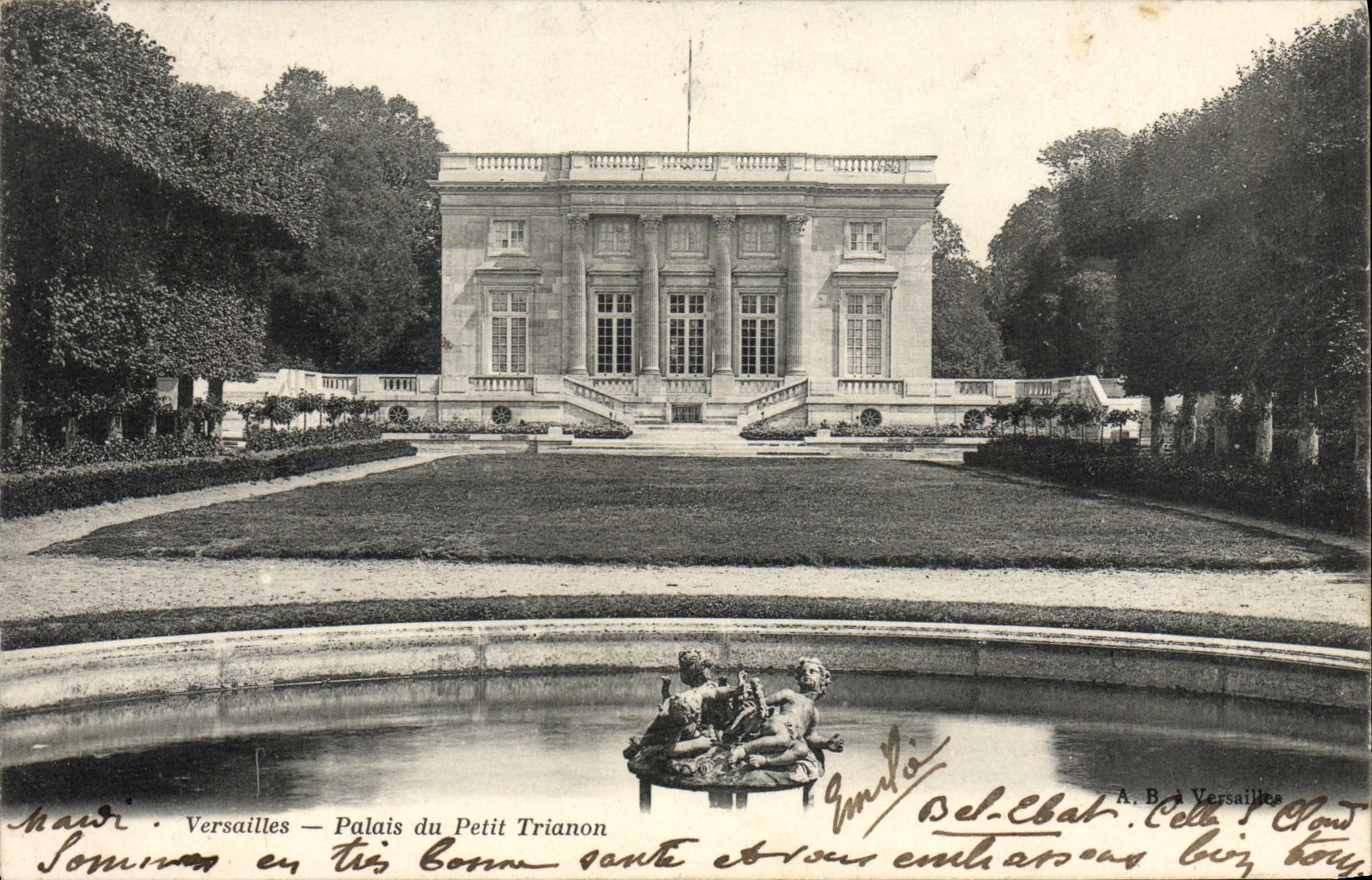 CPA Versailles Palais du Petit Trianon