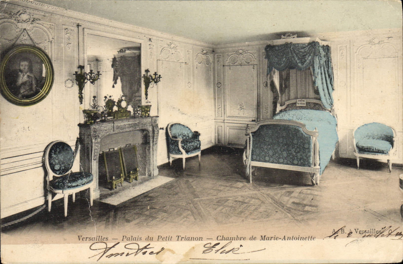 CPA Versailles Palais du Petit Trianon Chambre de Marie Antoinette