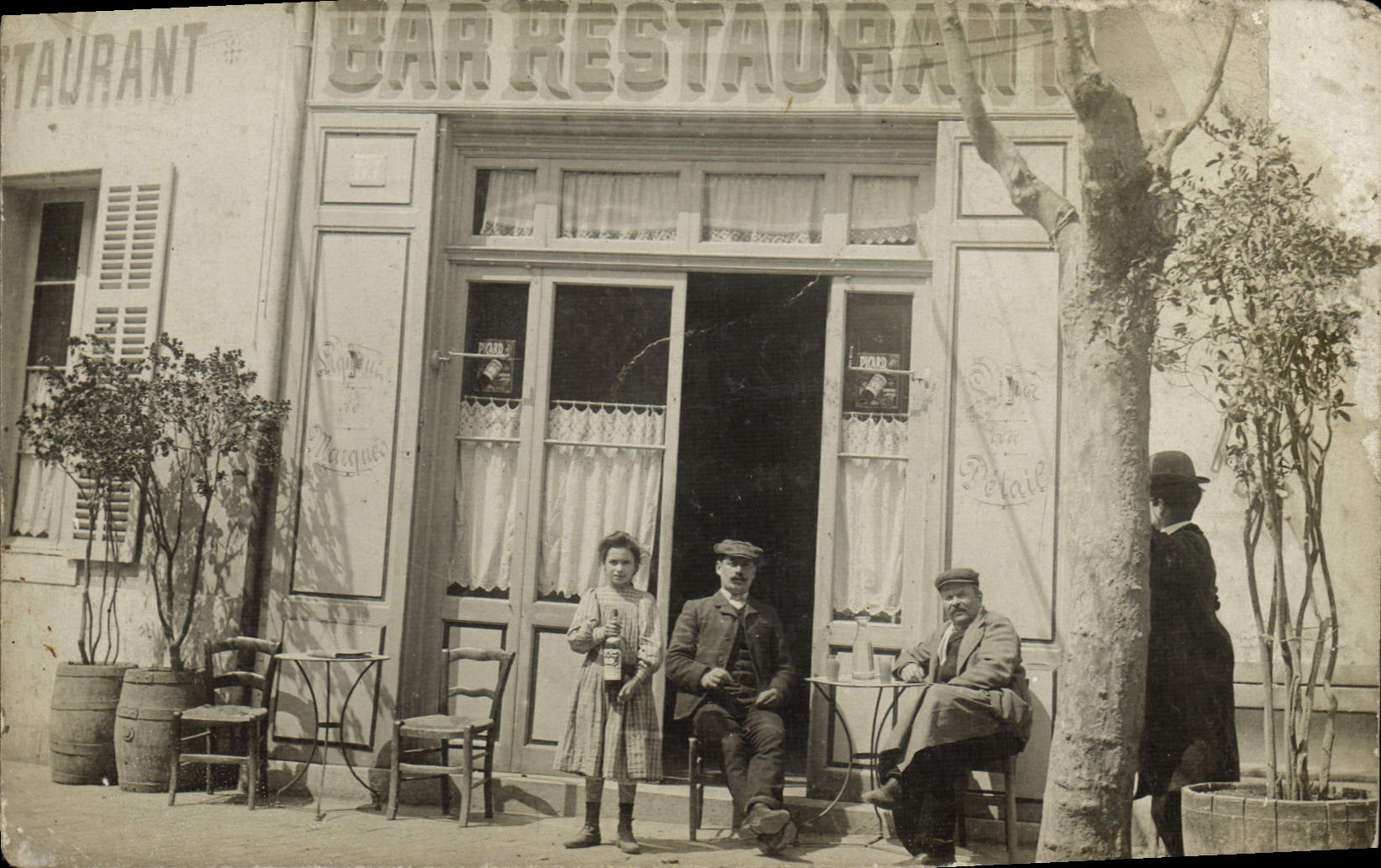 Real photo Restoring Bar
