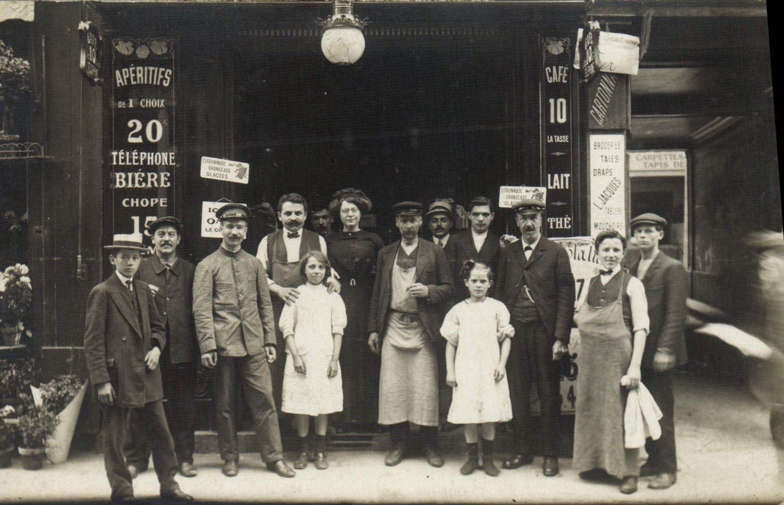 CARTE PHOTO Cafe