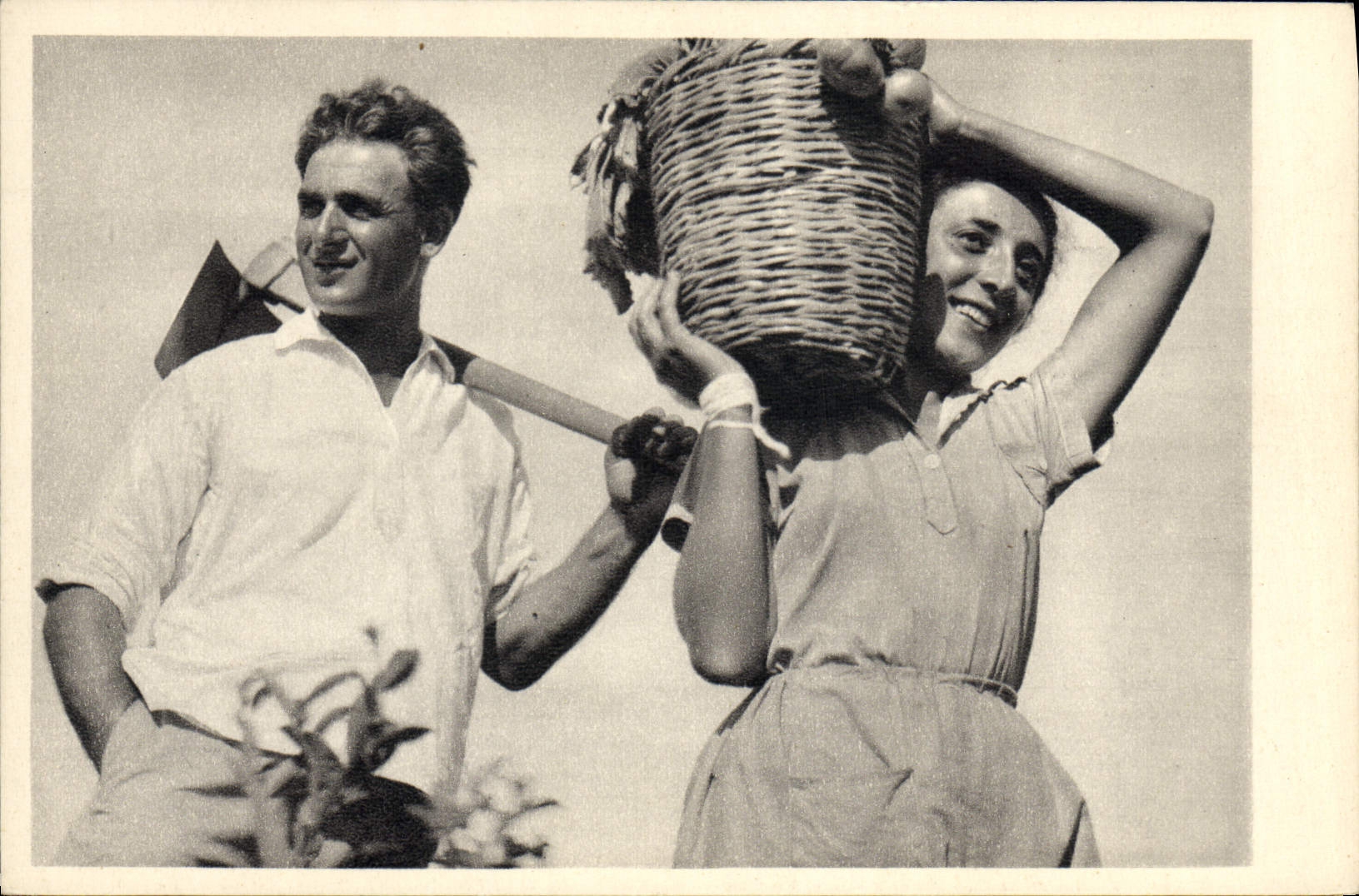 VINTAGE POSTCARD Jewish Judaica Judaïca Israel Joy in wokr Kvutzah Schiller