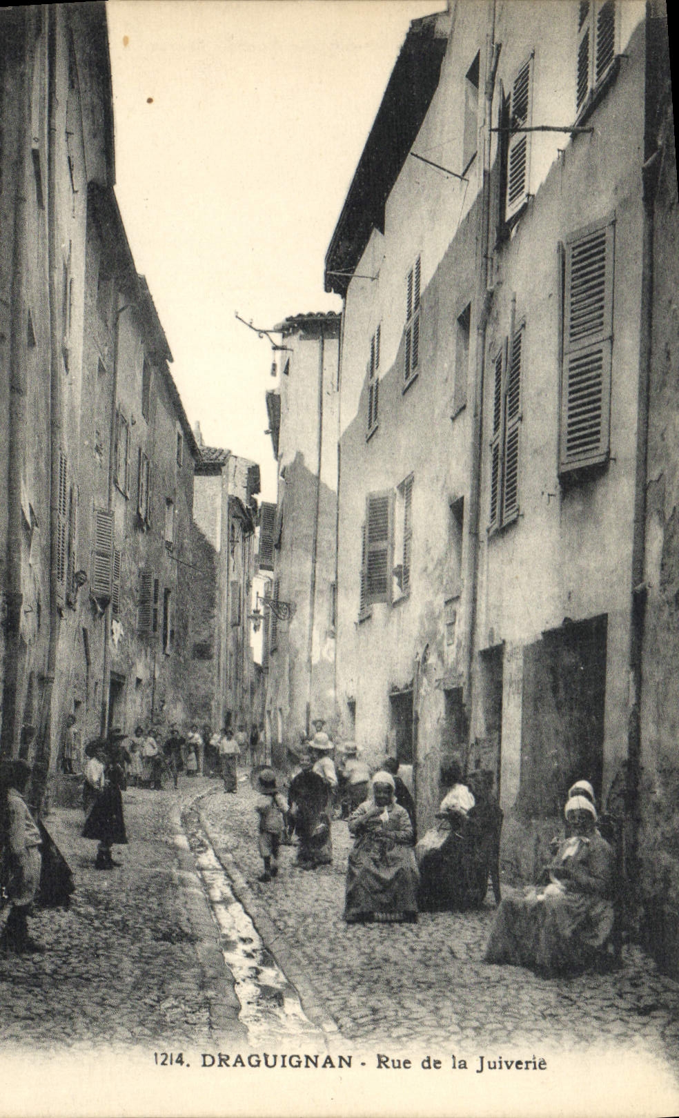 VINTAGE POSTCARD Jewish Judaica Judaïca Draguignan Street of Juiverie