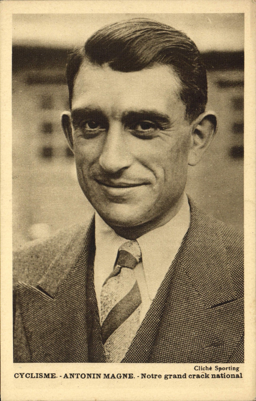 CPA Velo Cycle Cyclisme Antonin Magne Notre grand crack national