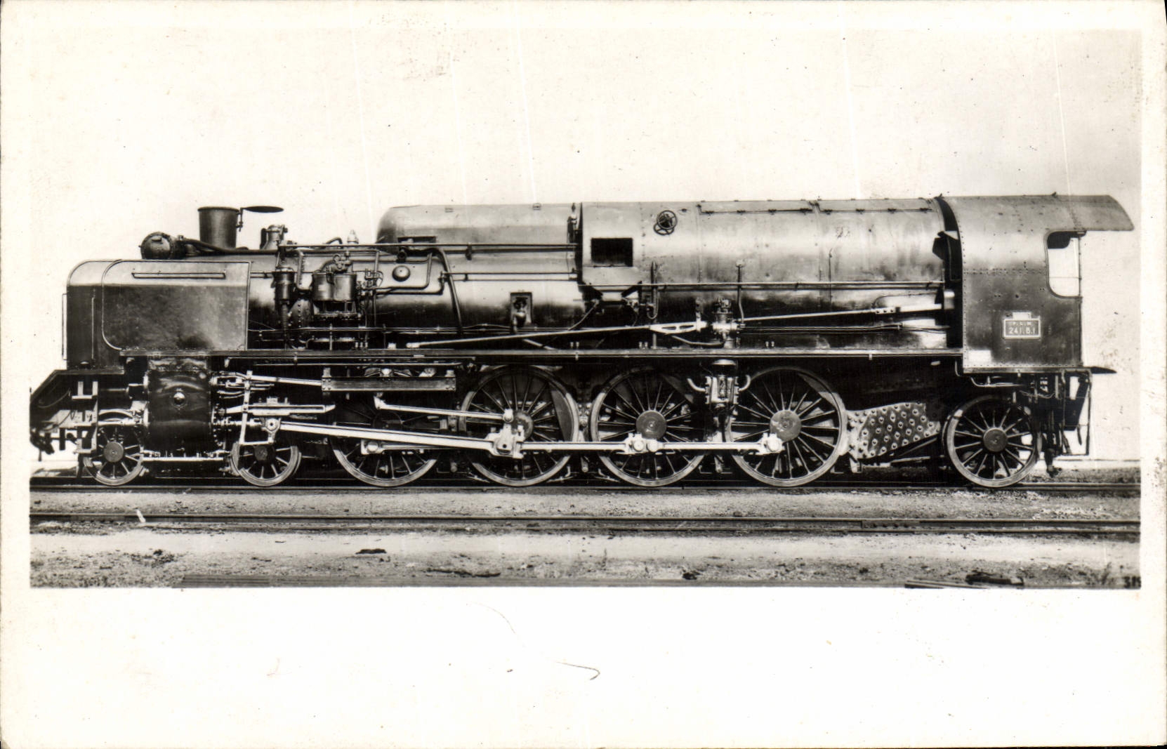VINTAGE POSTCARD Train Engine PLM E53