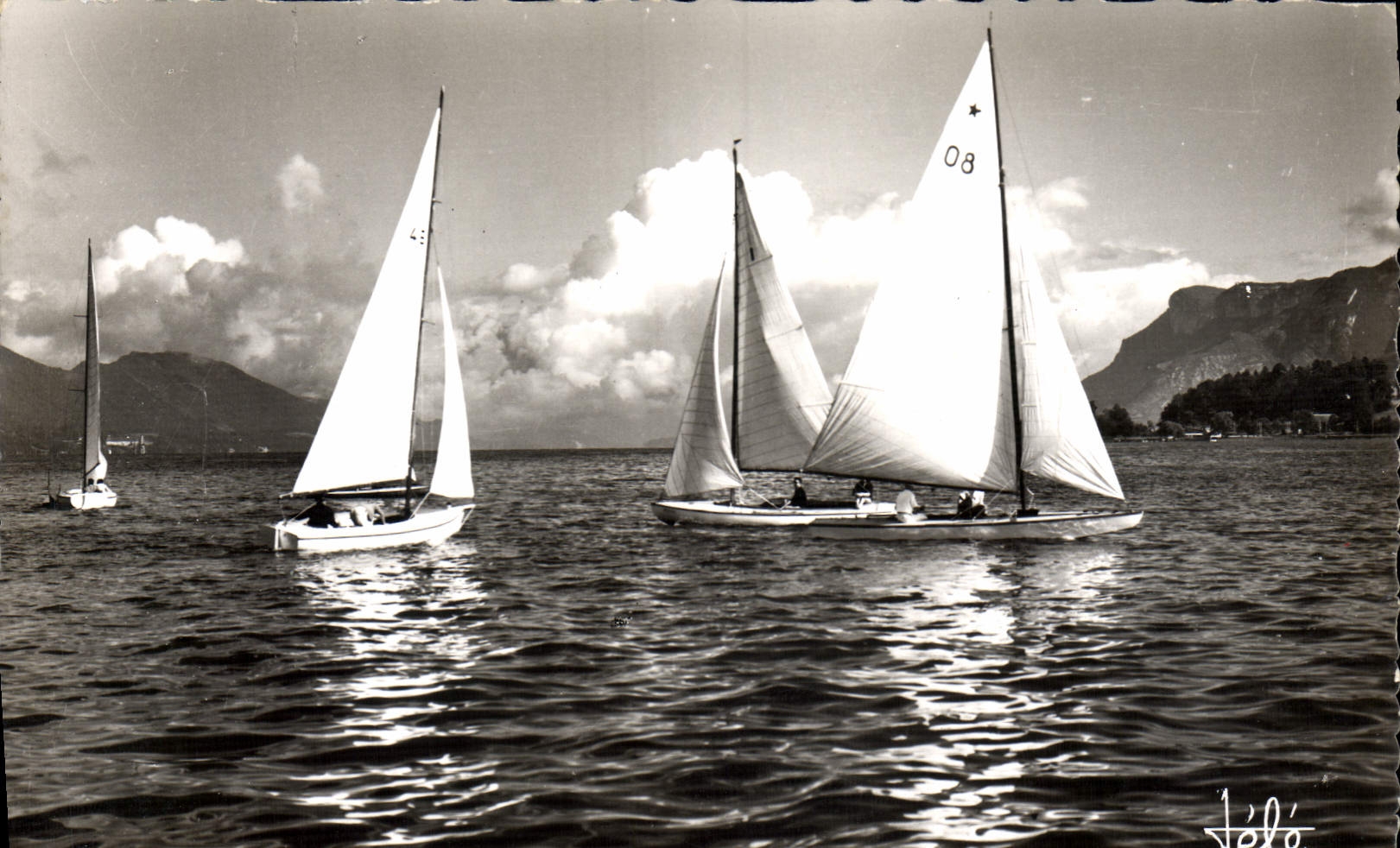 MODERN CARD Sailing Boat Lake of Le Bourget and its sailing ships