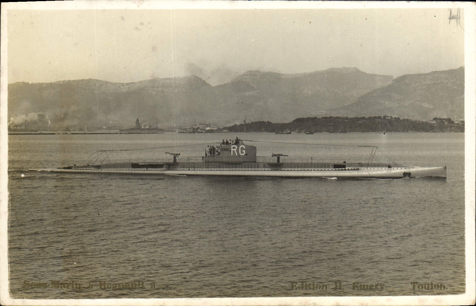 VINTAGE POSTCARD Boat Underwater Submarine Toulon