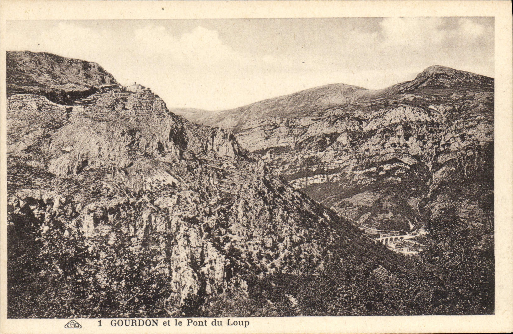 CPA Gourdon et le Pont du Loup
