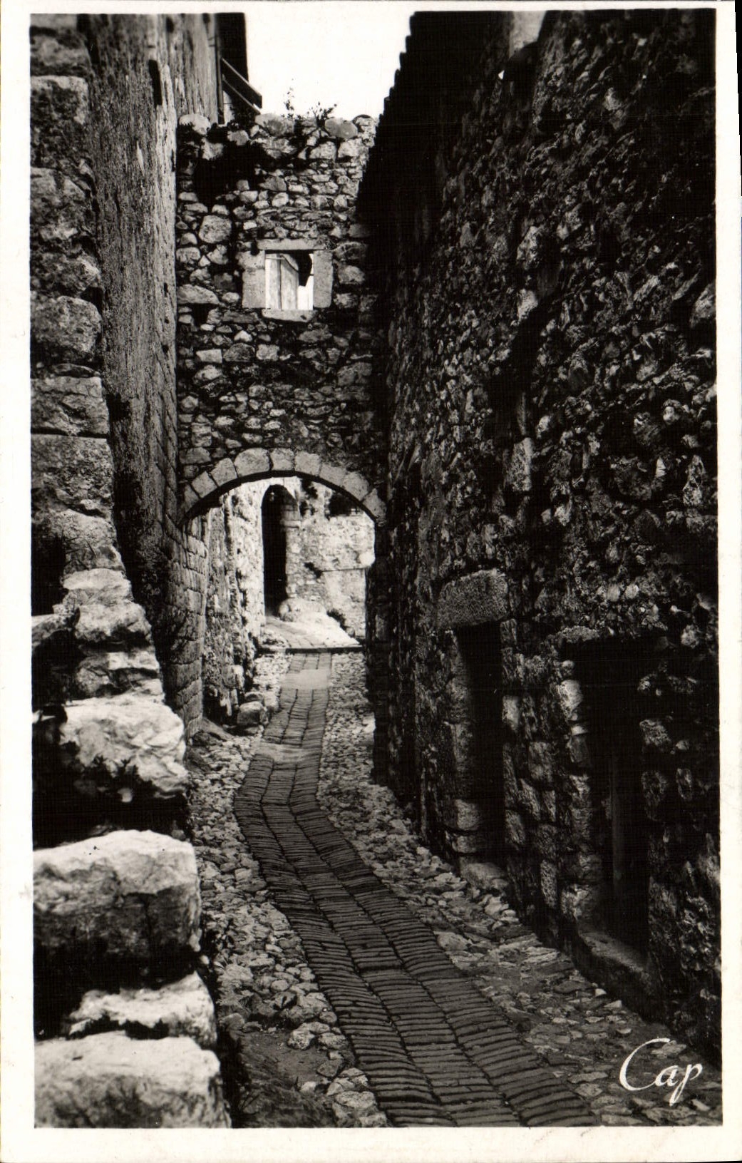CPA Eze Rue du Barri