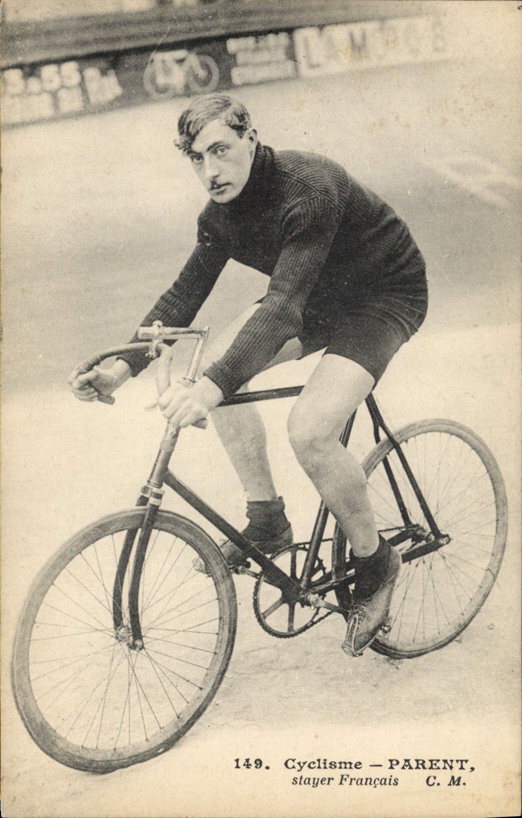 VINTAGE POSTCARD Velo Cycles Cycling Relative French stayer