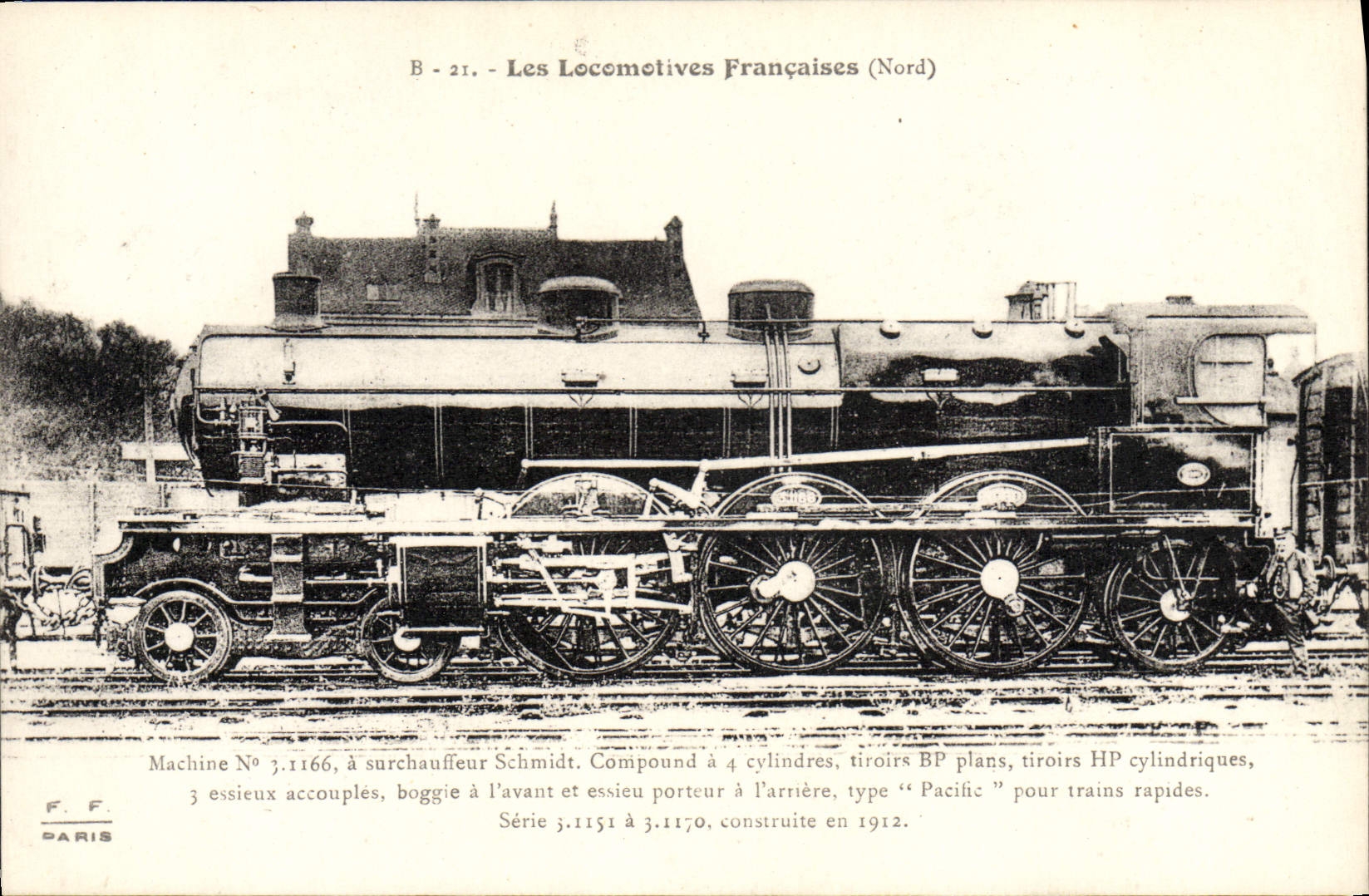 VINTAGE POSTCARD Train Engine Machine 3 1166 has superheater Schmidt Coumpound has 4 cylinders