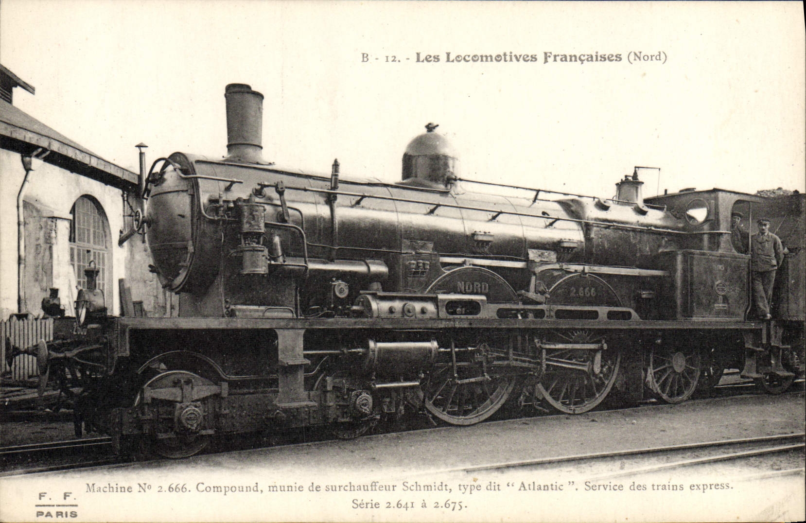 CPA Train Locomotive Machine 2 666 Compound a surchauffeur Schmidt 