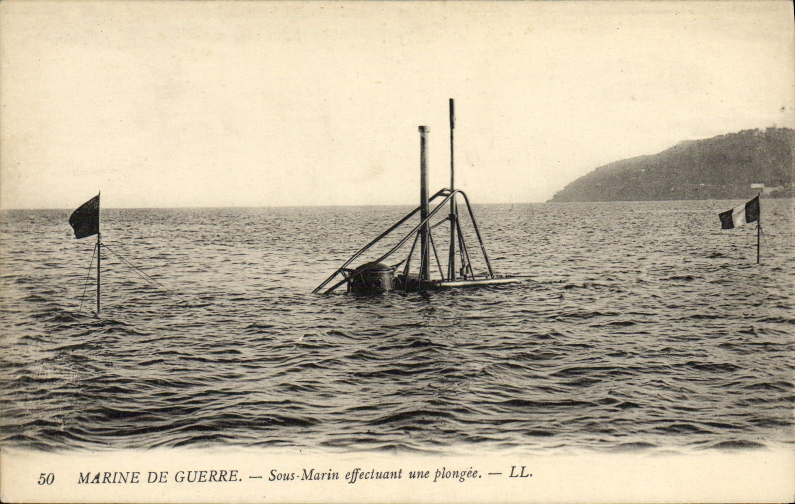 VINTAGE POSTCARD Underwater Warship carrying out a diving
