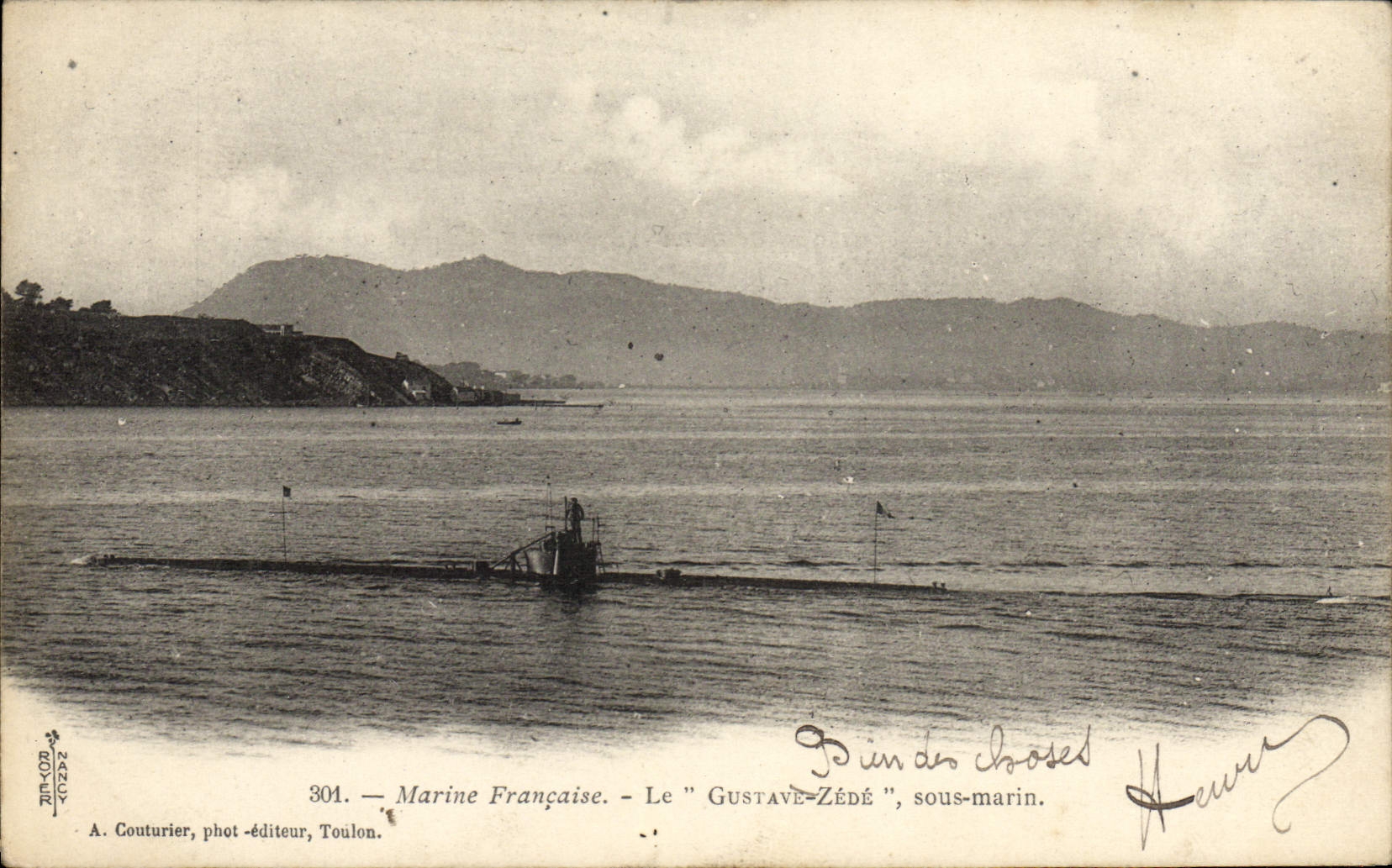 CPA Bateau de guerre Le Gustave Zede Sous-marin