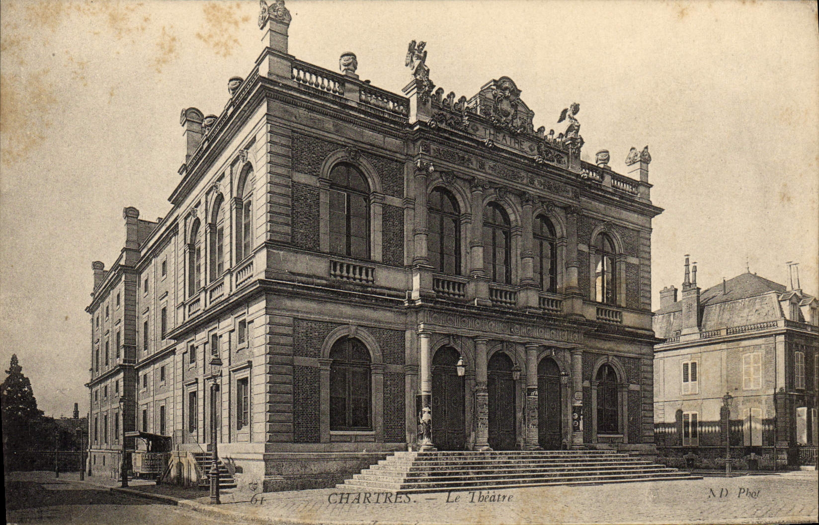 CPA Le Theatre Chartres 