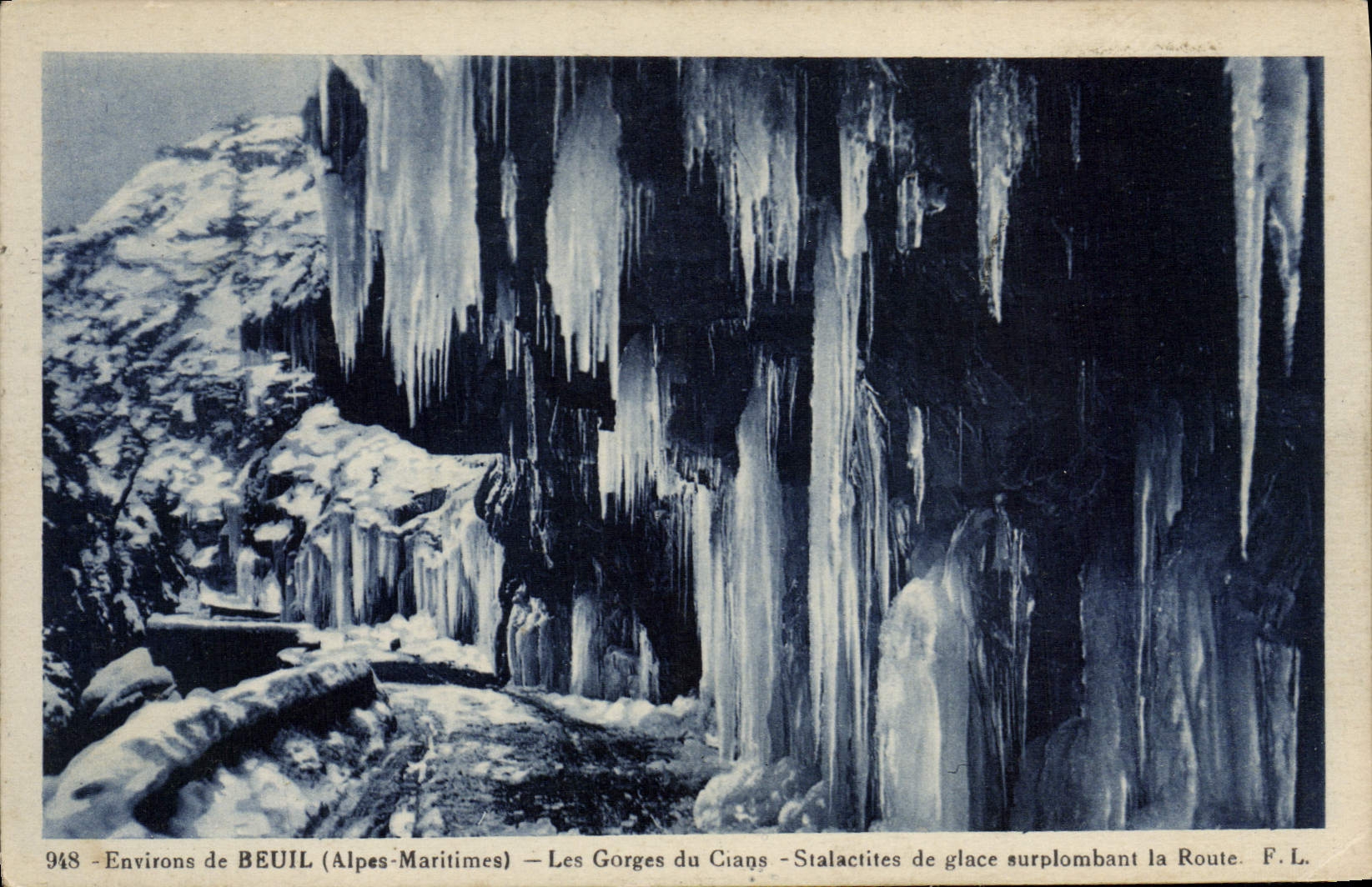 VINTAGE POSTCARD Surroundings De Beuil Falls Of Cians Stalactites of ice overhanging the road