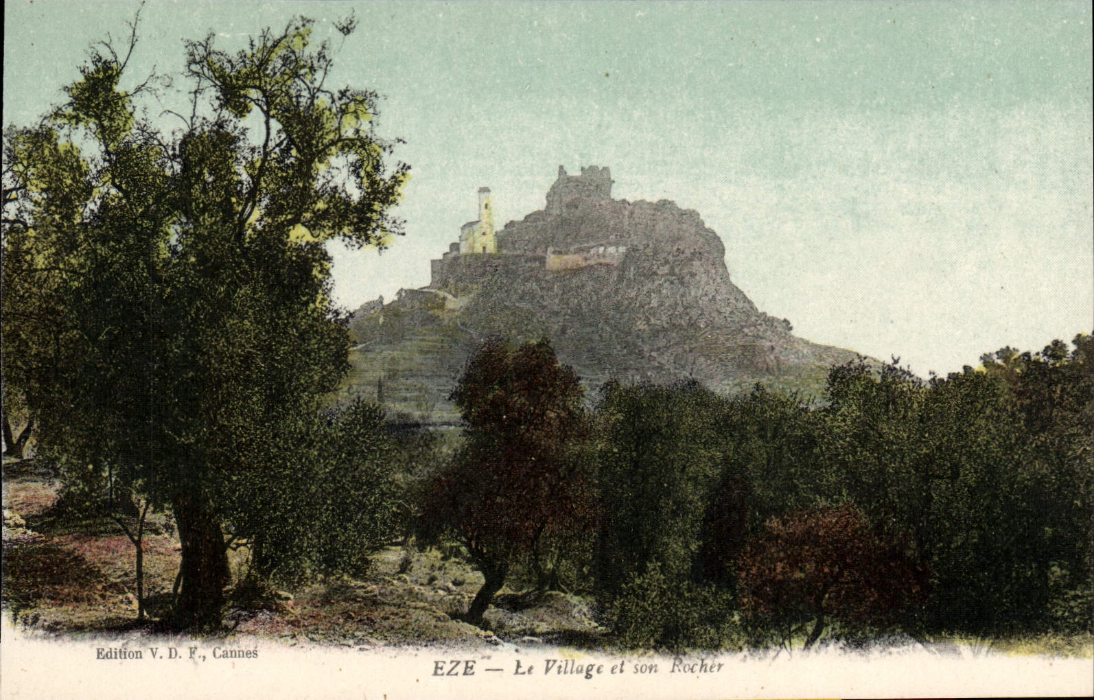 POSTAL Eze de la VENDIMIA la aldea y su roca