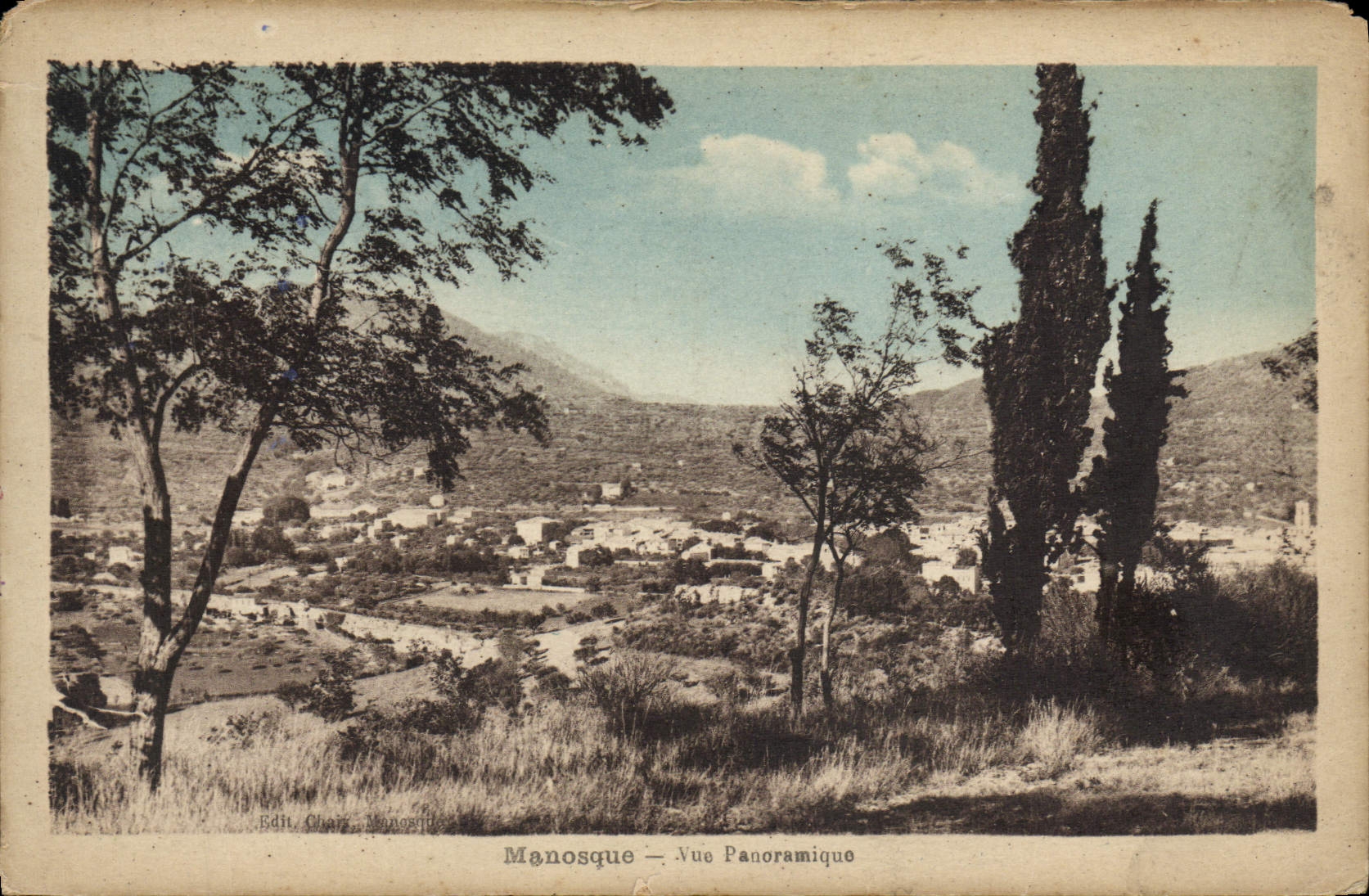 VINTAGE POSTCARD Manosque Panoramic View