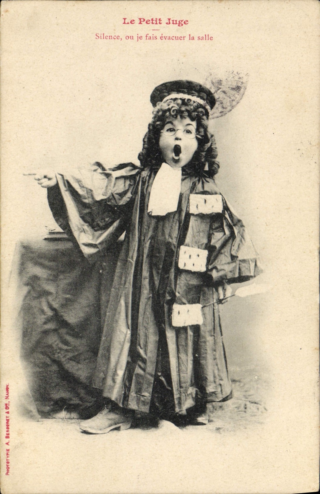 VINTAGE POSTCARD the small judge