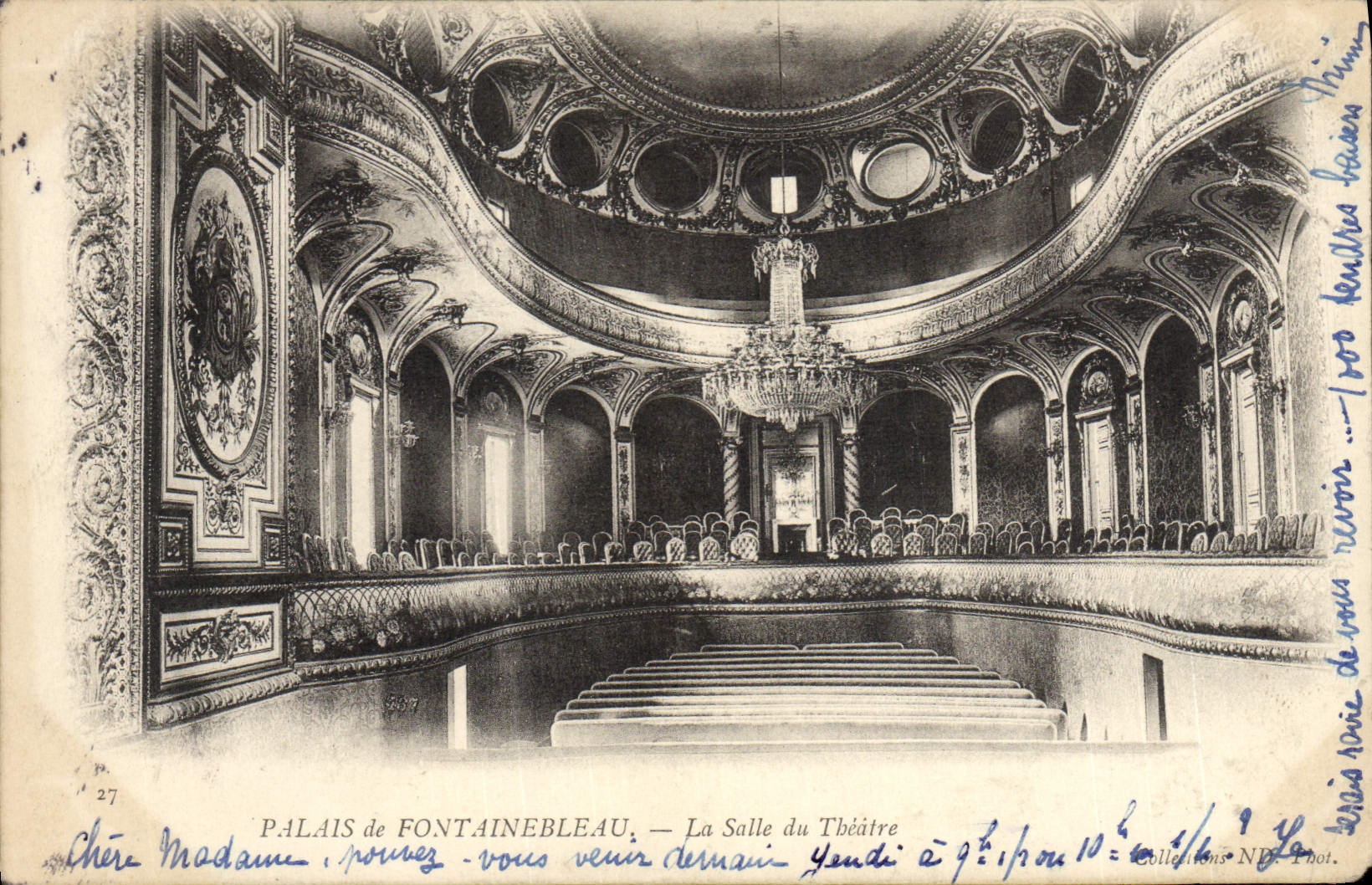 VINTAGE POSTCARD Palate of Fontainebleau the room of the Theater