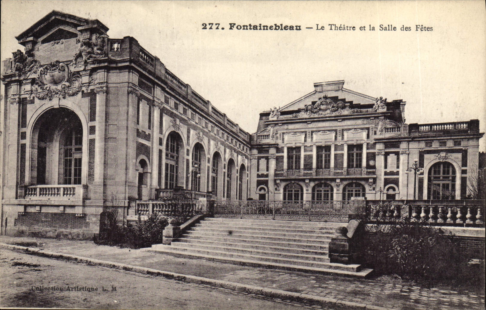CPA Fontainebleau Le Theatre 