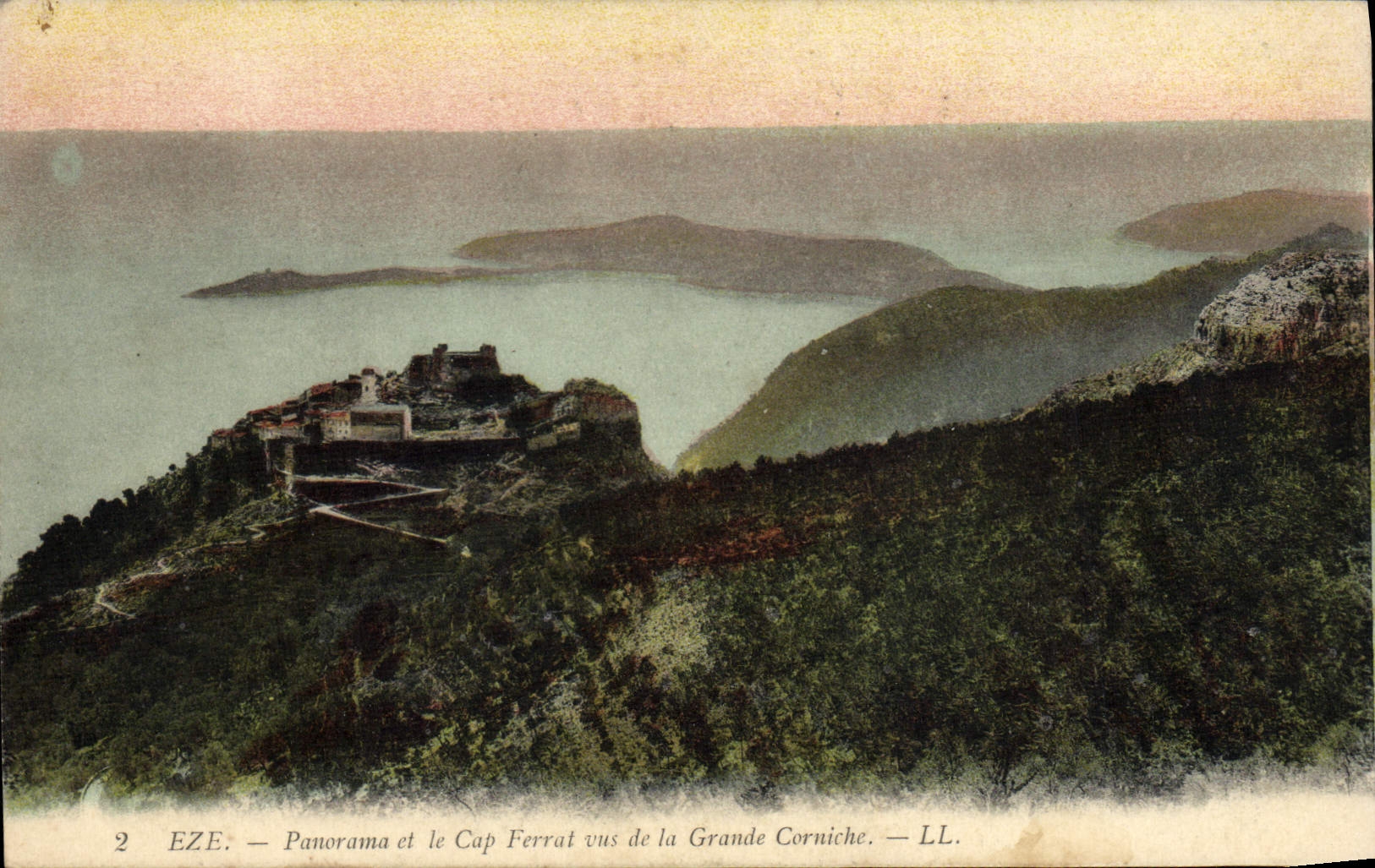 CPA Eze Panorama Et Le Cap Ferrat Vus De La Grande Coruniche