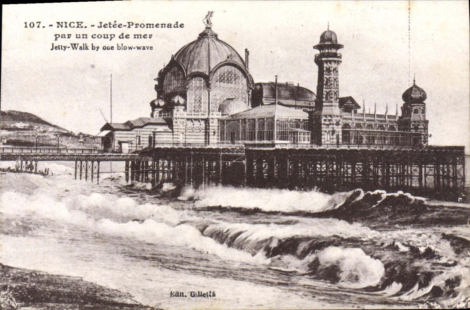 CPA Nice Jetee Promenade Par Un Coup De Mer