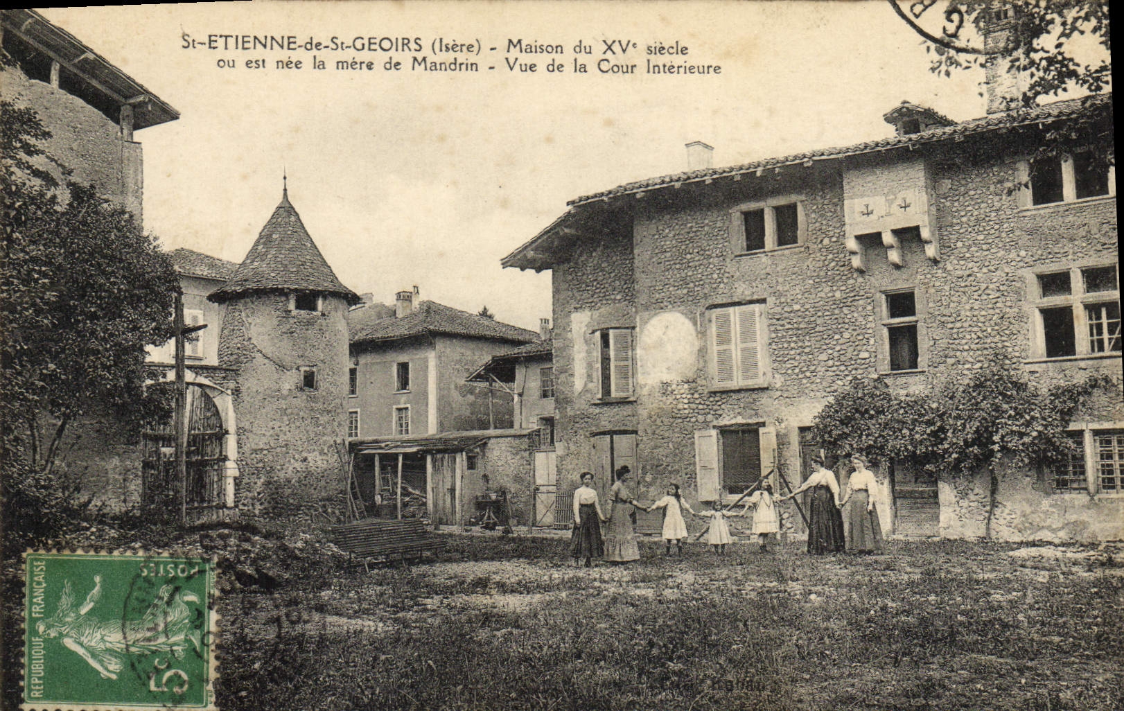 El contrabandista St. Etienne de Geoirs House del gángster de la justicia de la POSTAL de la VENDIMIA o nació la madre de la tirada