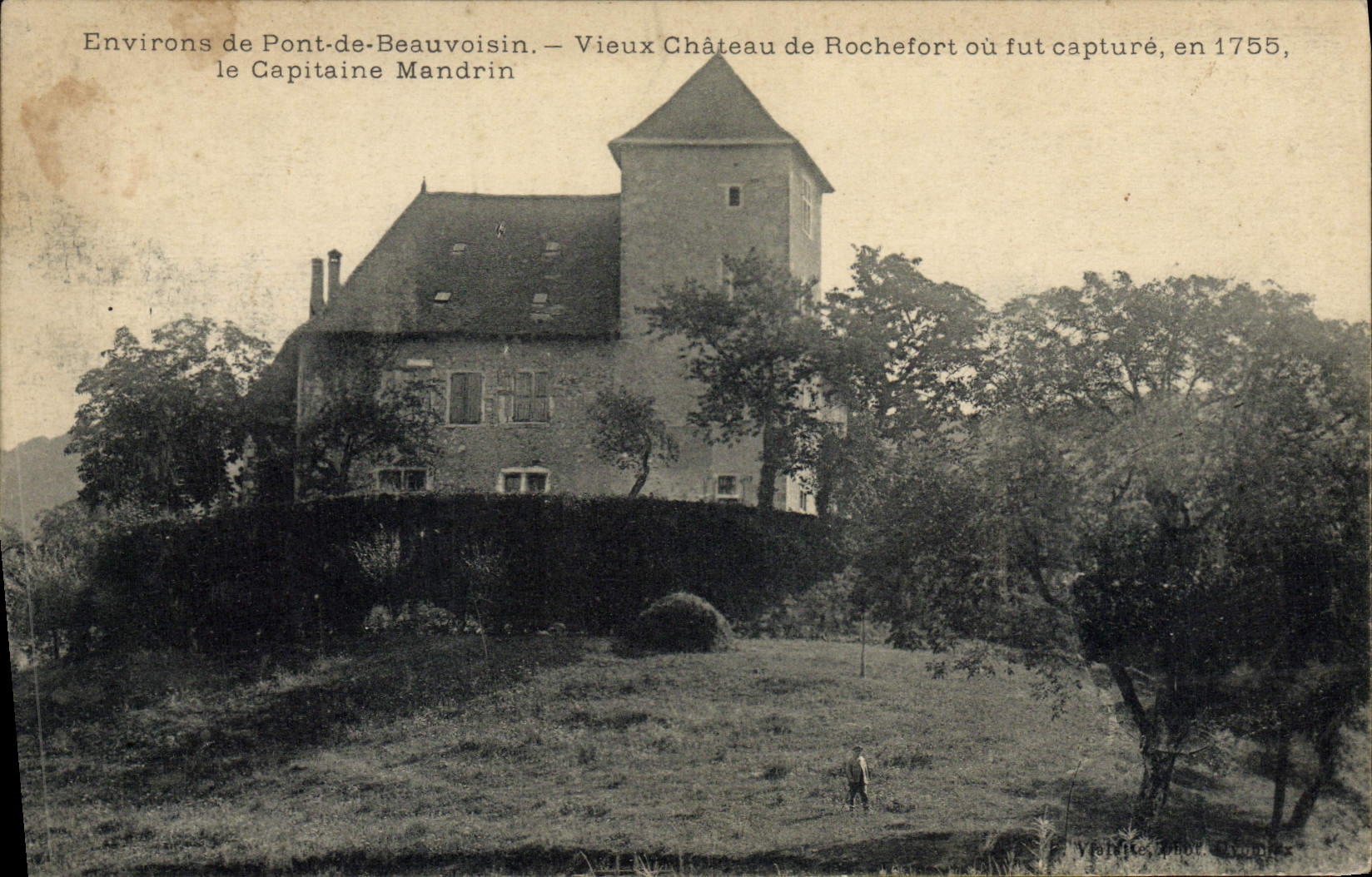 CPA Justice Environs de Pont de Beauvoisin Vieux chateau de Rochefort ou fut capture le capitaine Mandrin Bandit 