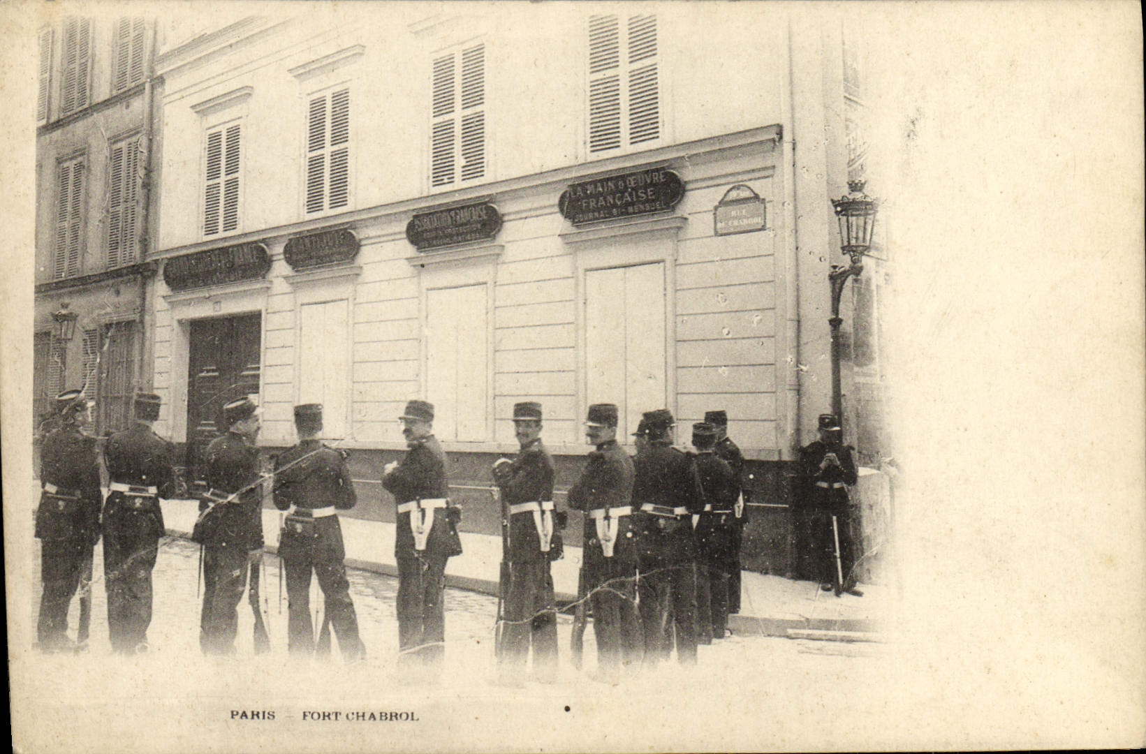 La justicia París Fort Chabrol de la POSTAL de la VENDIMIA organiza