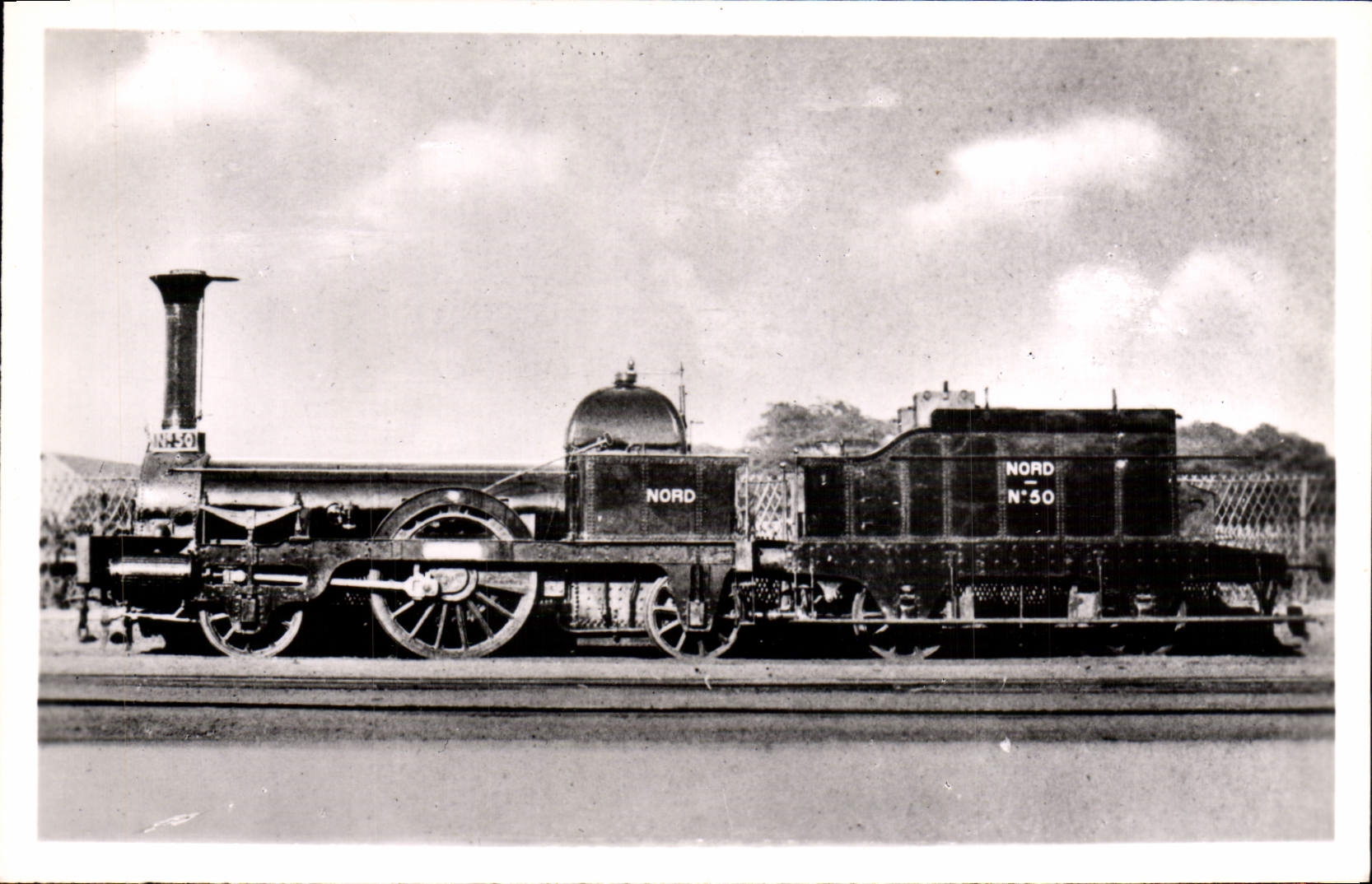 MODERN CARD Train Engine 50 Gravelines Serie 17 has 50 of the Company of Standard North Clapeyron