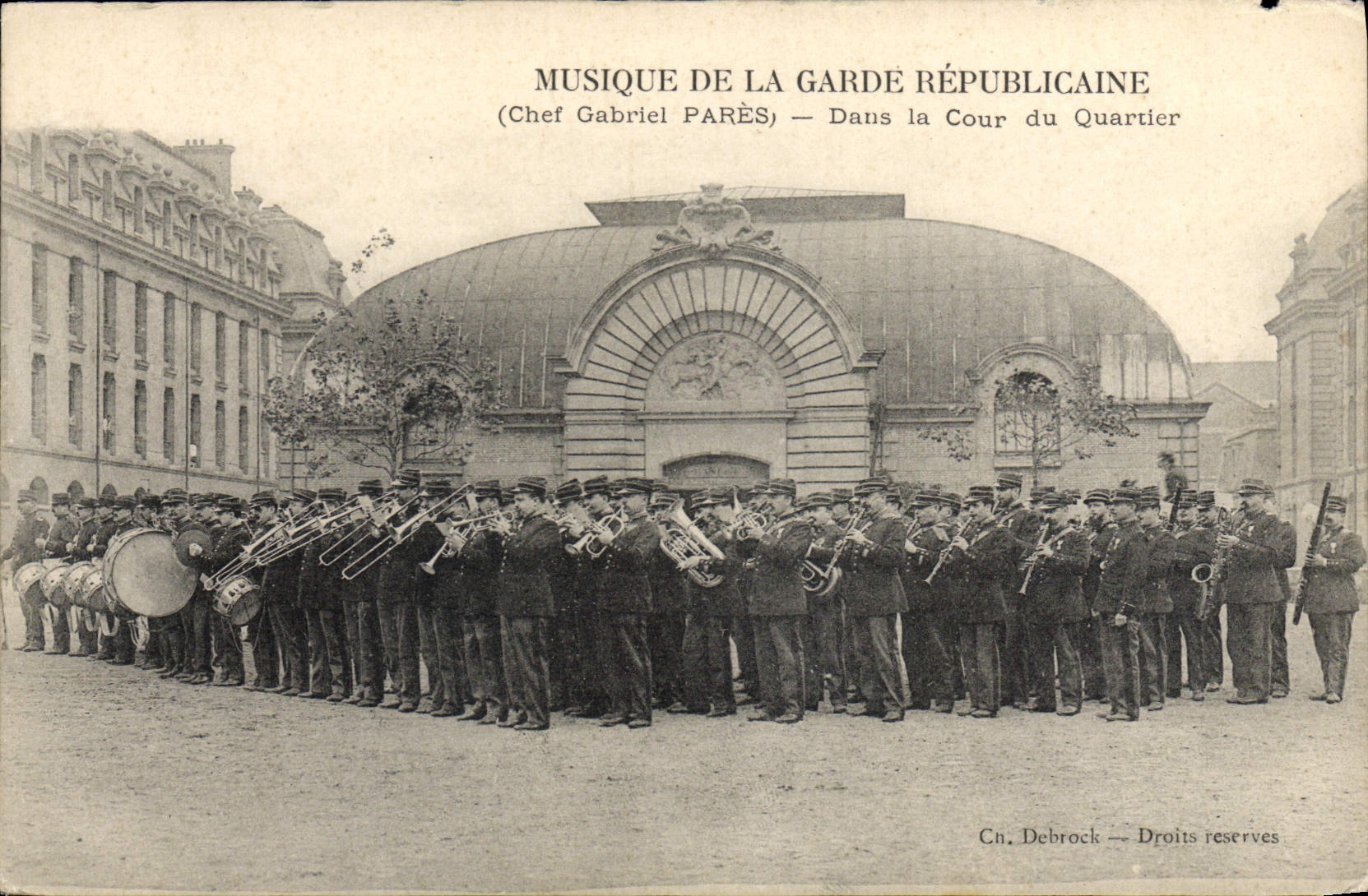 El jefe republicano de Gabriel de la música del protector de Militaria de la POSTAL de la VENDIMIA evita en la corte del districto