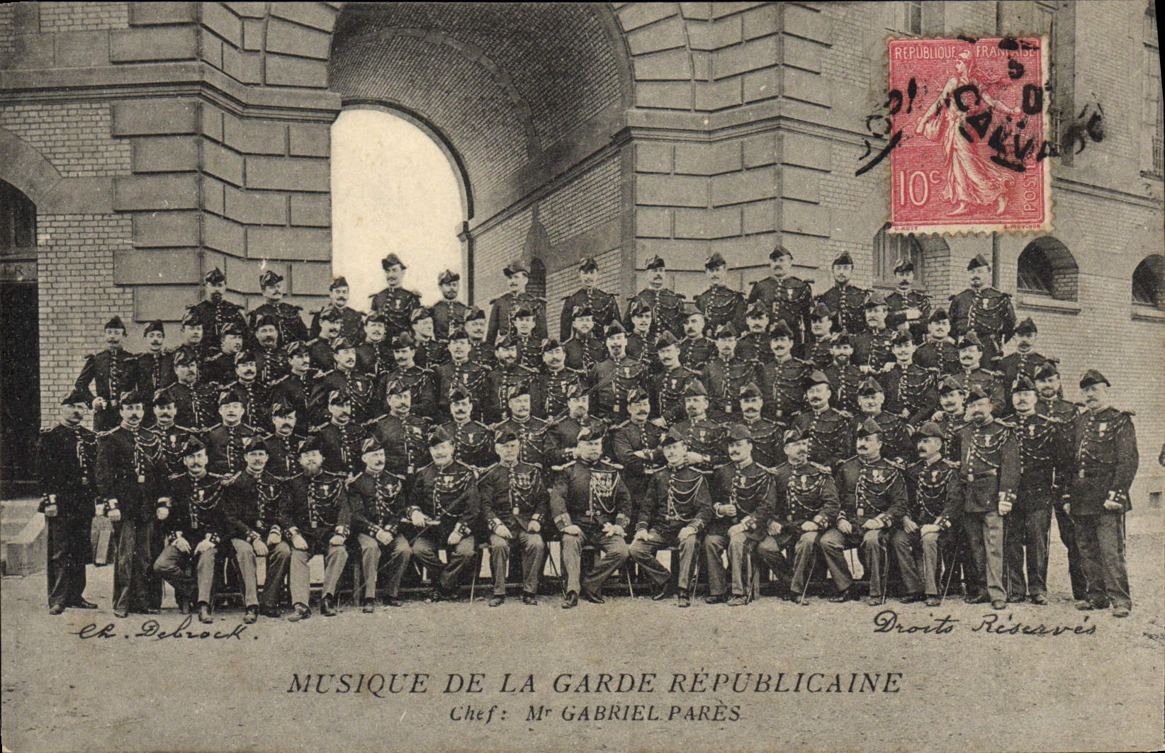 El protector republicano de Militaria Gabriel de la POSTAL de la VENDIMIA evita música