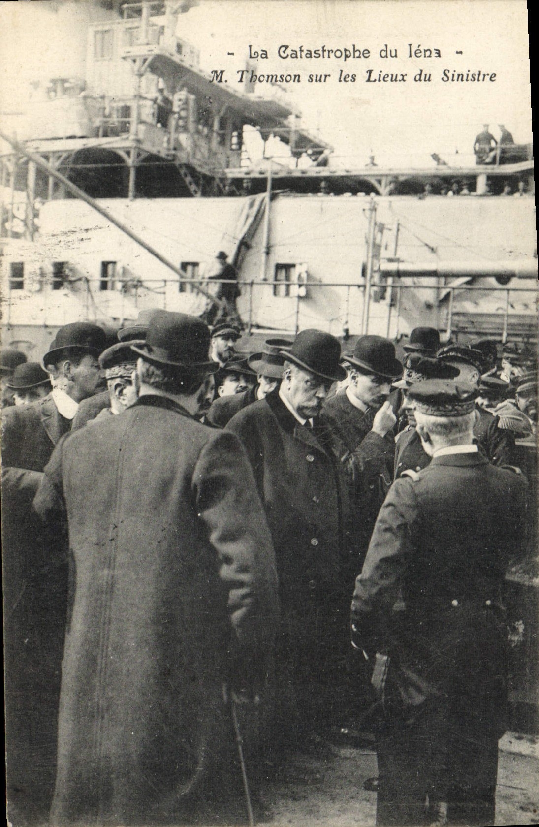 VINTAGE POSTCARD Warship the catastrophe of Iena Mr. Thomson on the spot of the disaster