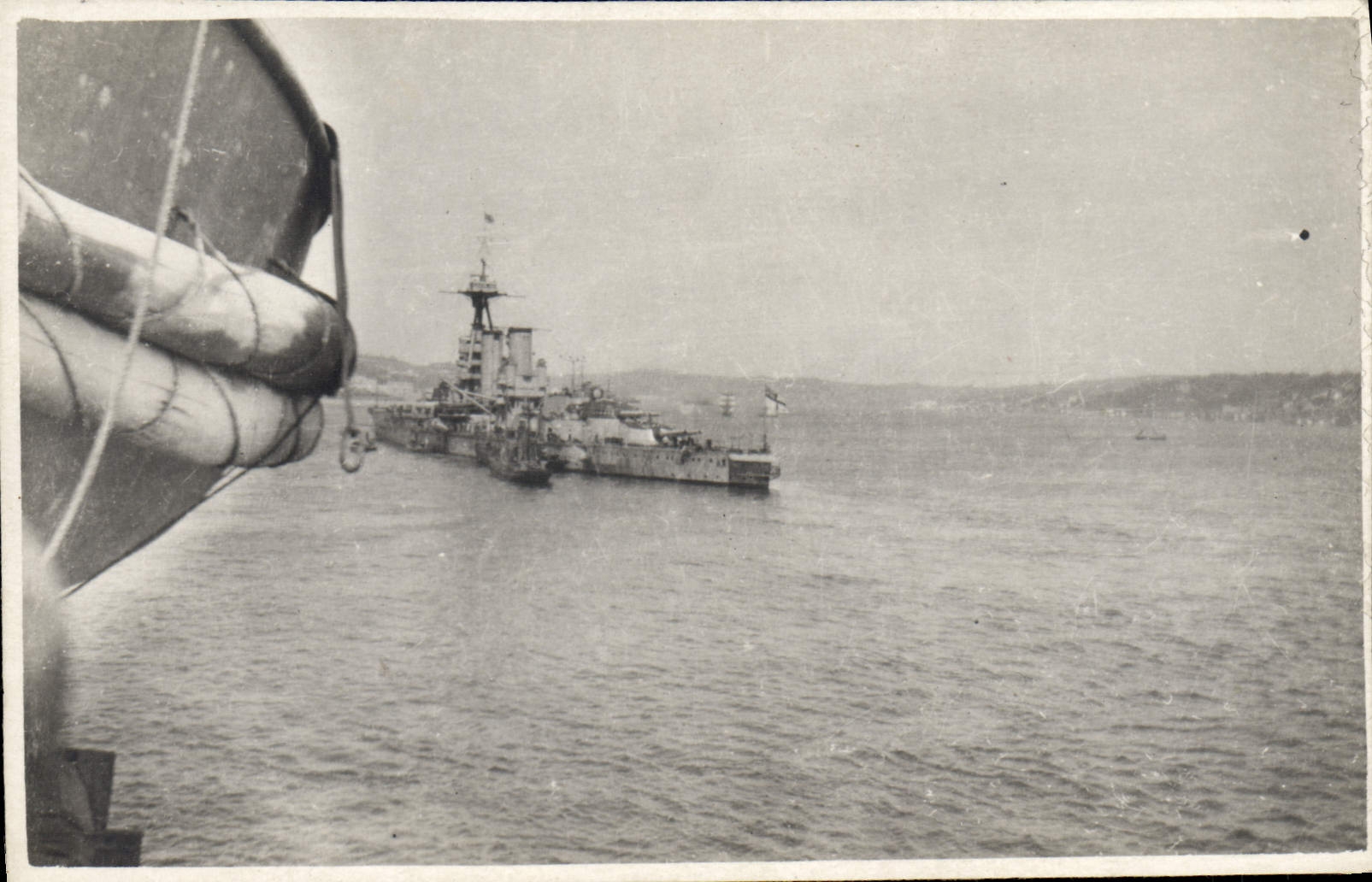 CARTE PHOTO Bateau de guerre 