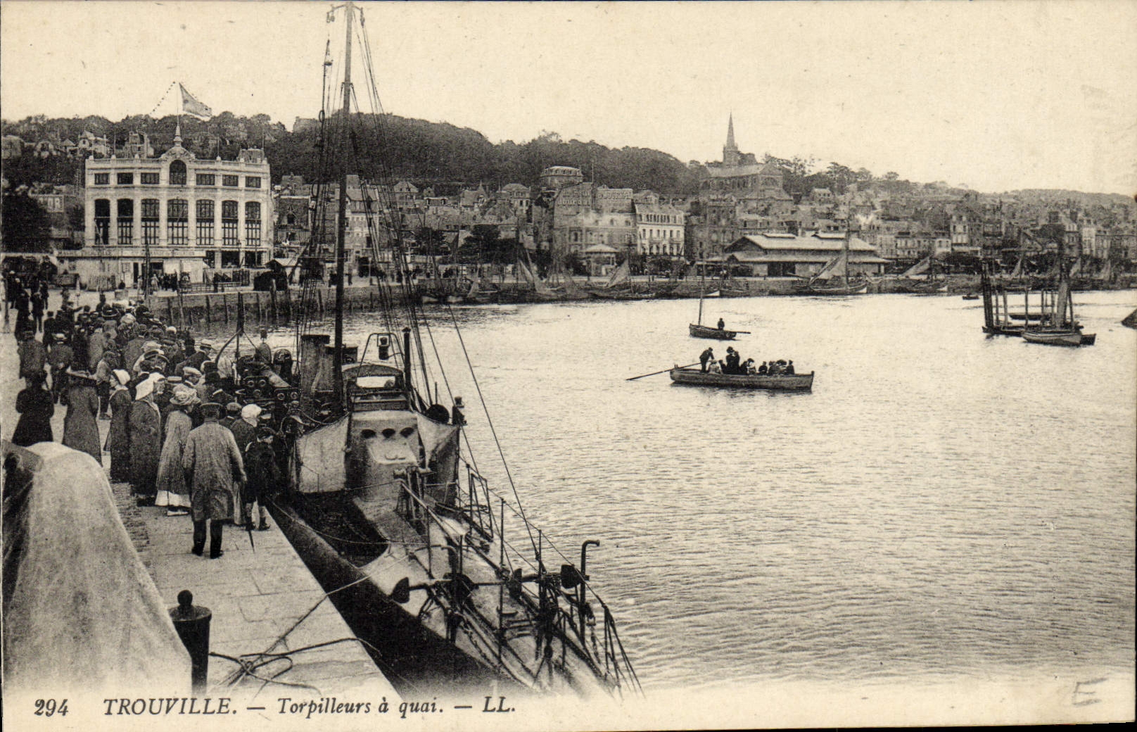 VINTAGE POSTCARD Warship Trouville Torpilleuers has quay
