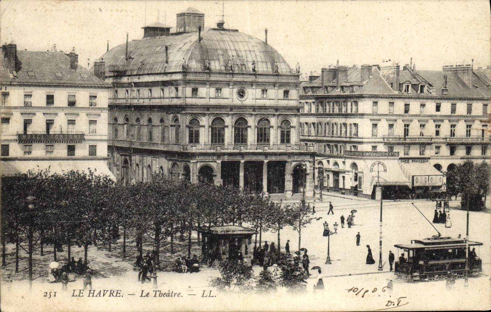 VINTAGE POSTCARD the theater Le Havre Tram