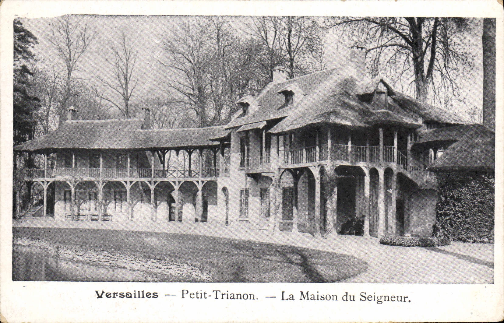 VINTAGE POSTCARD Palate Of Versailles Small Trianon the House of the Lord