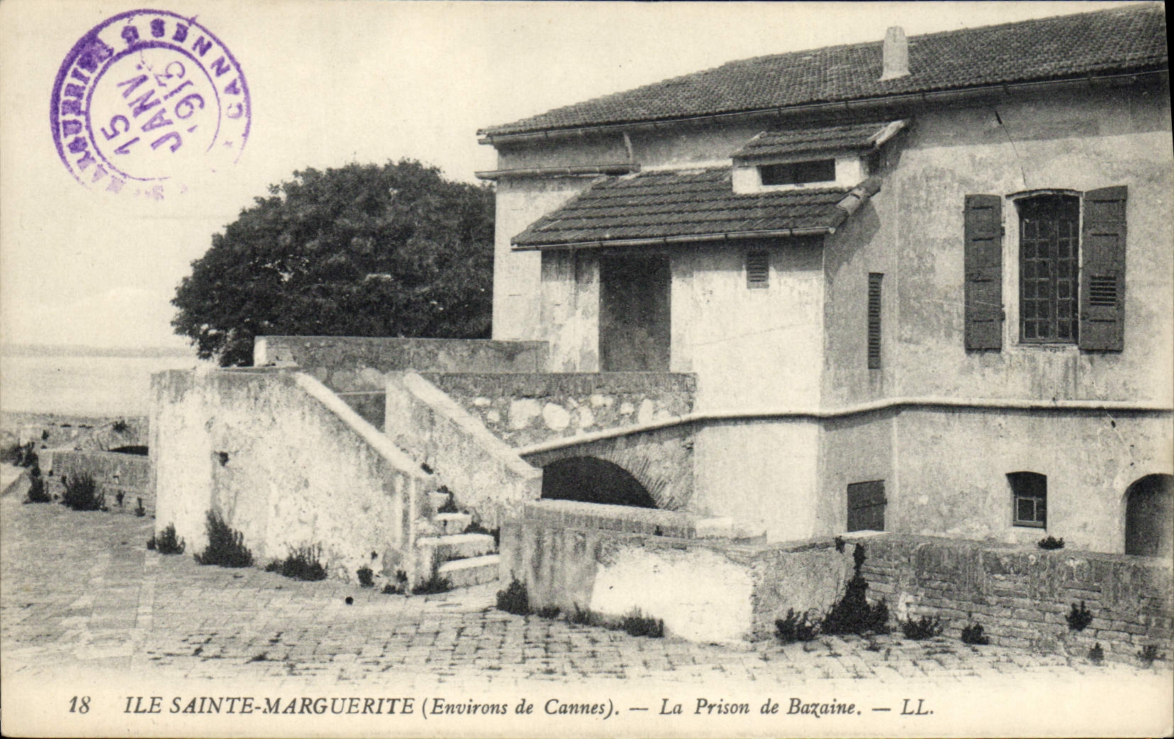 De la VENDIMIA de la POSTAL de la isla alrededores de la margarita Sainte de Cannes la prisión de Bazaine