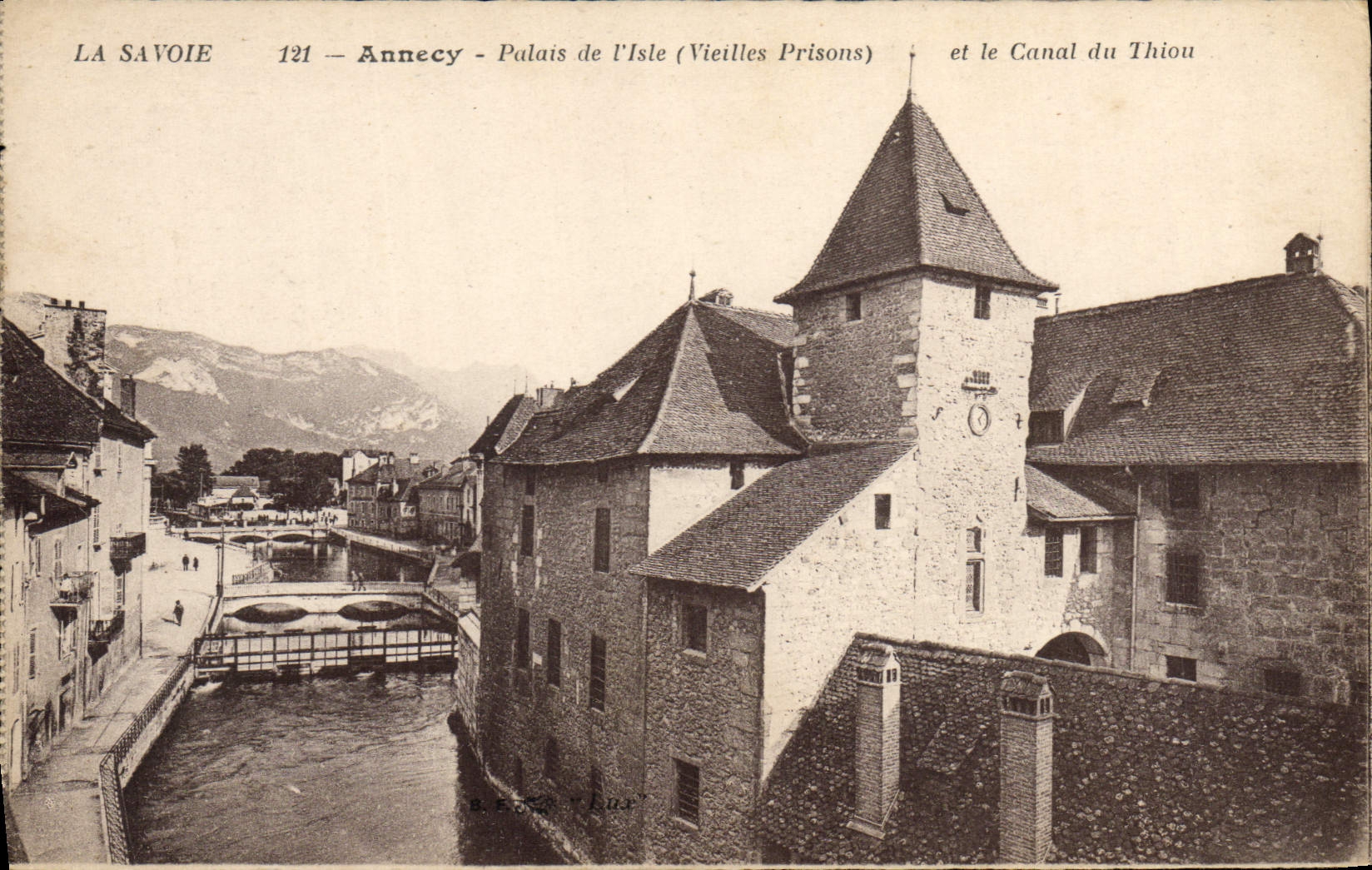 Paladar de Annecy de la prisión de la POSTAL de la VENDIMIA de las prisiones de las mujeres mayores de la isla y el canal de Thiou