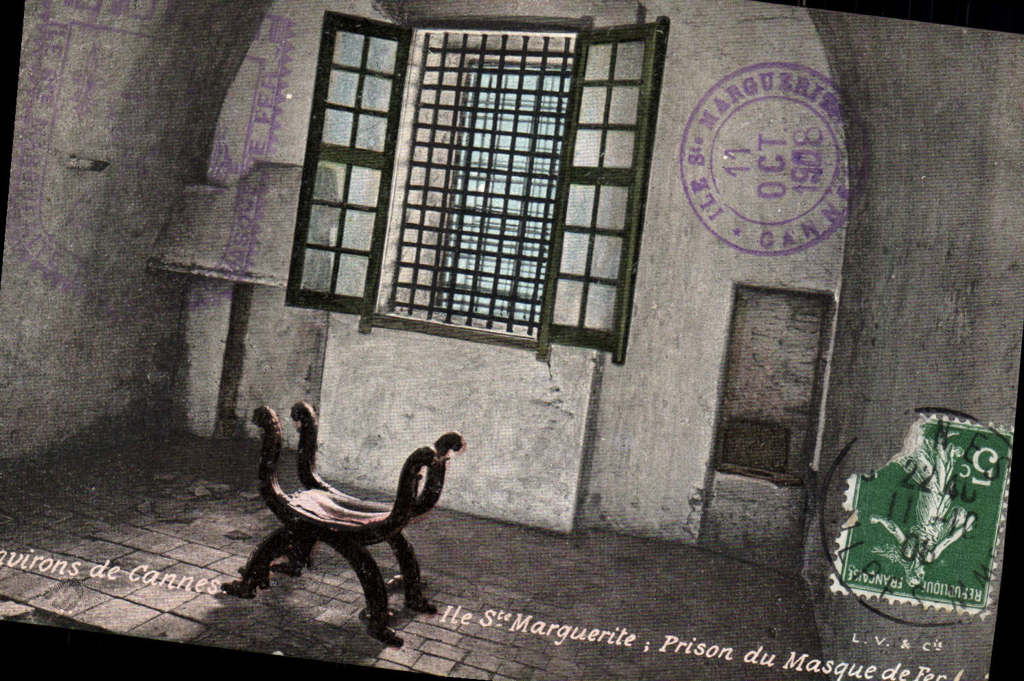 Alrededores de la prisión de la POSTAL de la VENDIMIA de la isla co de Cannes. Prisión de la margarita de la máscara del hierro