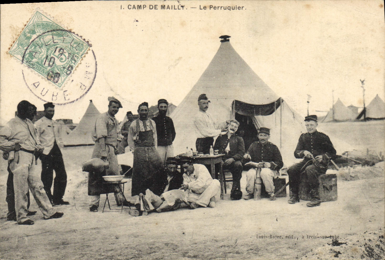 CPA Militaria Coiffeur Perruquier Camp de Mailly 