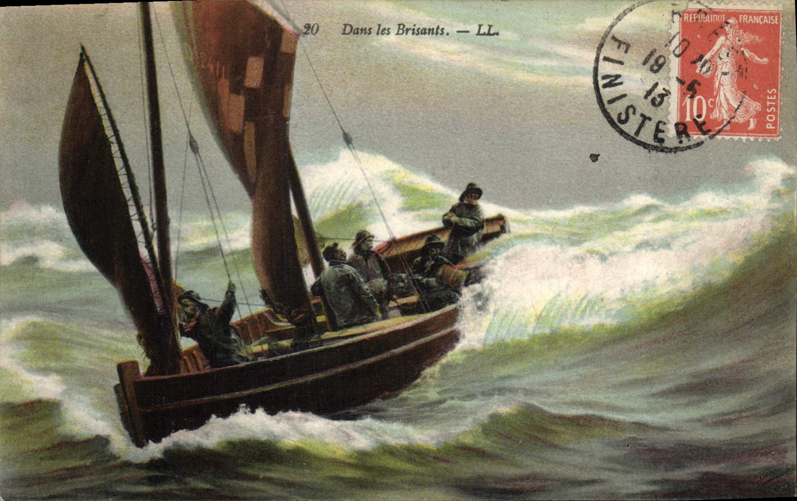 CPA Bateau Voilier Dans les brisants