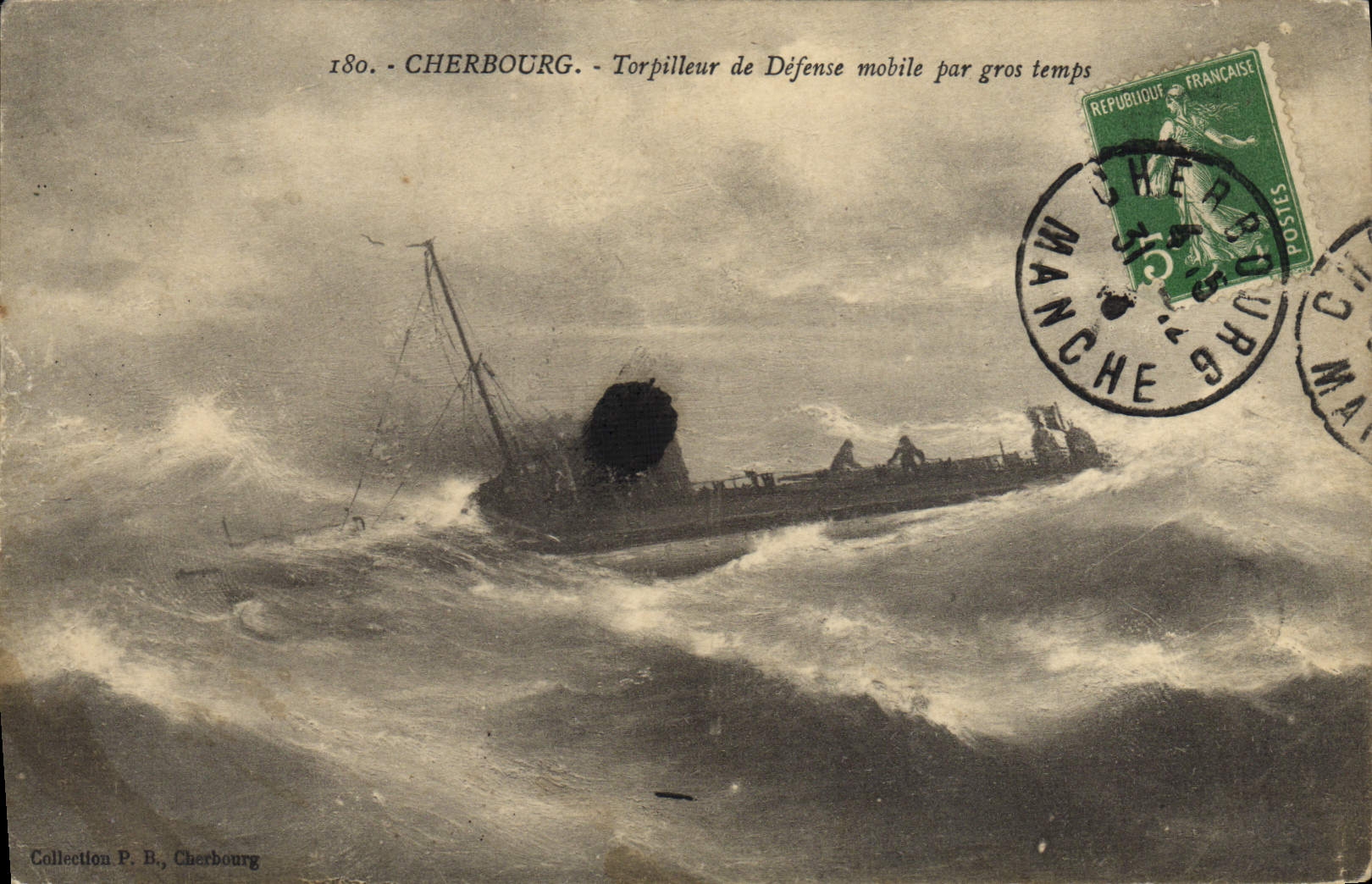 CPA Bateau Guerre Cherbourg Torpilleur de defense mobile par gros temps 