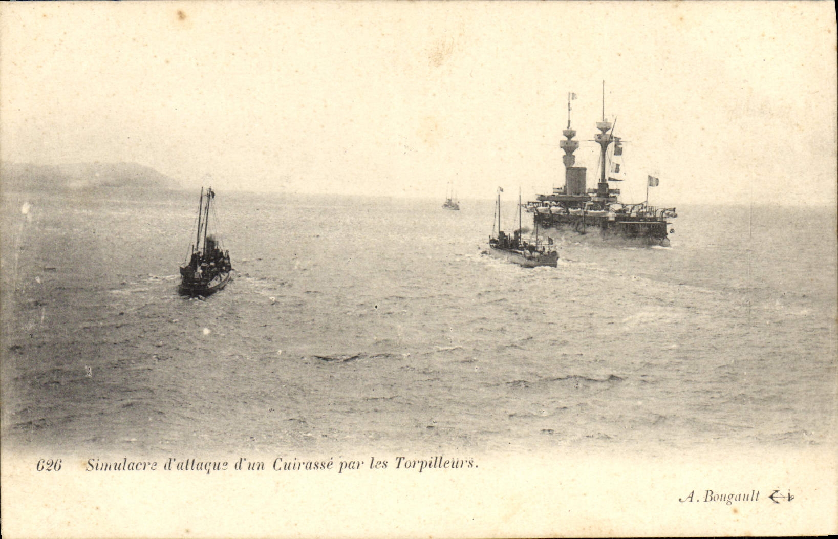 CPA Bateau Guerre Simulacre d'attaque d'un cuirasse par torpilleurs 